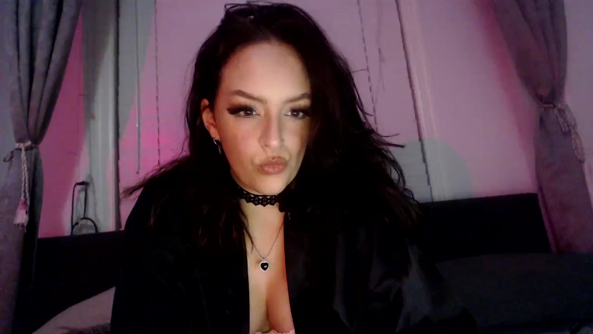 Gallery image thumbnail from NatalieSenpai's myfreecams stream on, 11/03/2023, 12:48 image 5 of 20