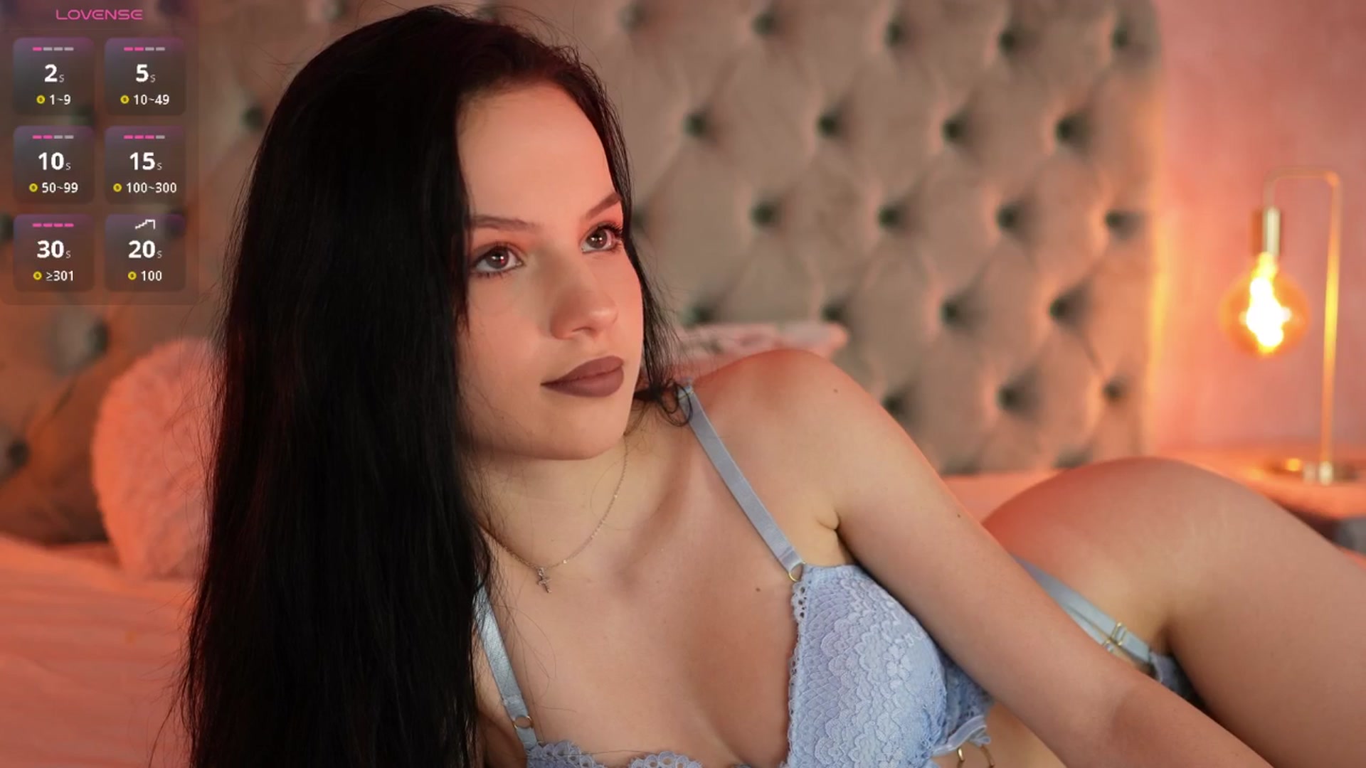 Gallery image thumbnail from NatalieShaw's myfreecams stream on, 08/14/2025, 24:16 image 6 of 20