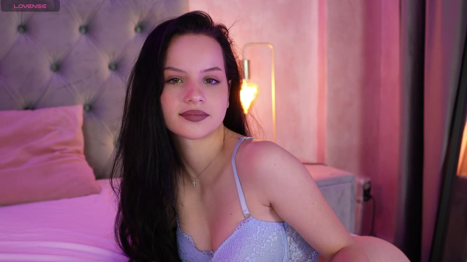 Gallery image thumbnail from NatalieShaw's myfreecams stream on, 09/08/2025, 04:53 image 9 of 20