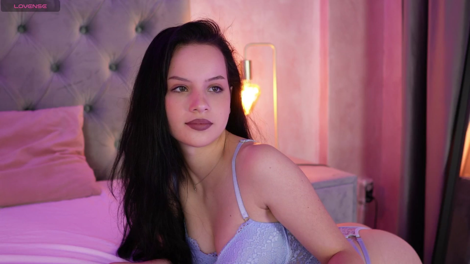 Gallery image thumbnail from NatalieShaw's myfreecams stream on, 09/08/2025, 04:53 image 11 of 20