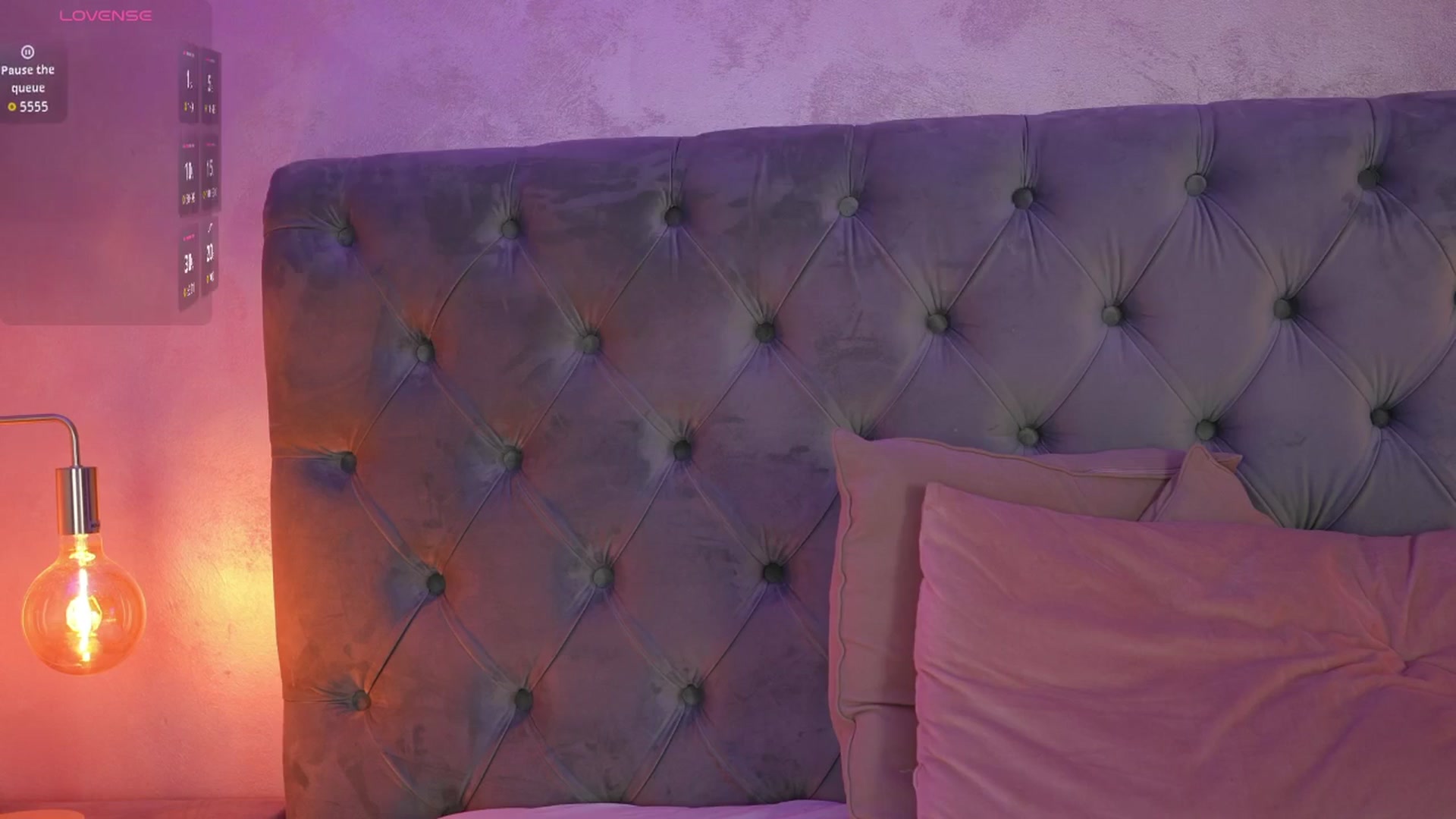 Gallery image thumbnail from NatalieShaw's myfreecams stream on, 09/24/2025, 07:59 image 16 of 20