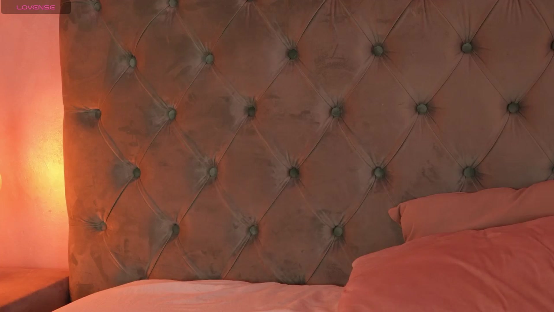 Gallery image thumbnail from NatalieShaw's myfreecams stream on, 09/26/2025, 07:55 image 3 of 20