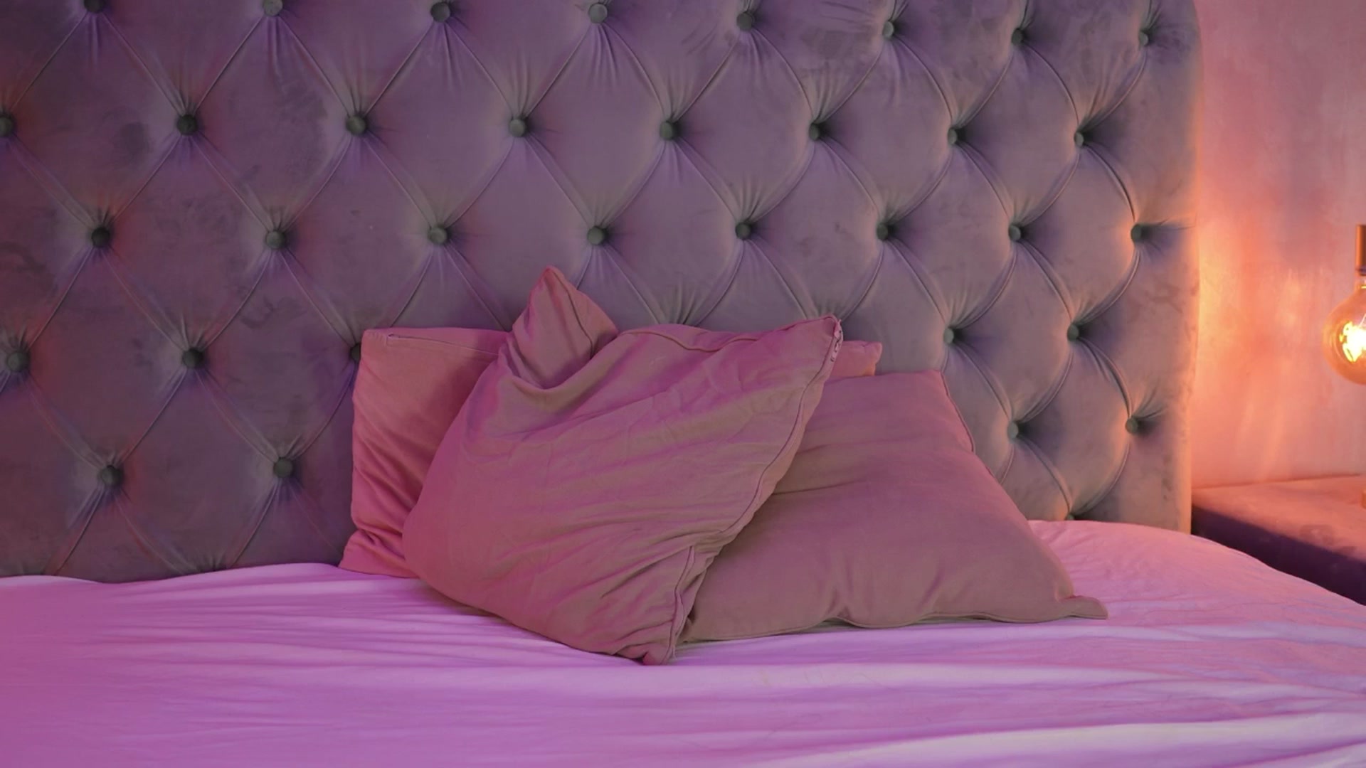Gallery image thumbnail from NatalieShaw's myfreecams stream on, 11/02/2025, 06:11 image 10 of 20