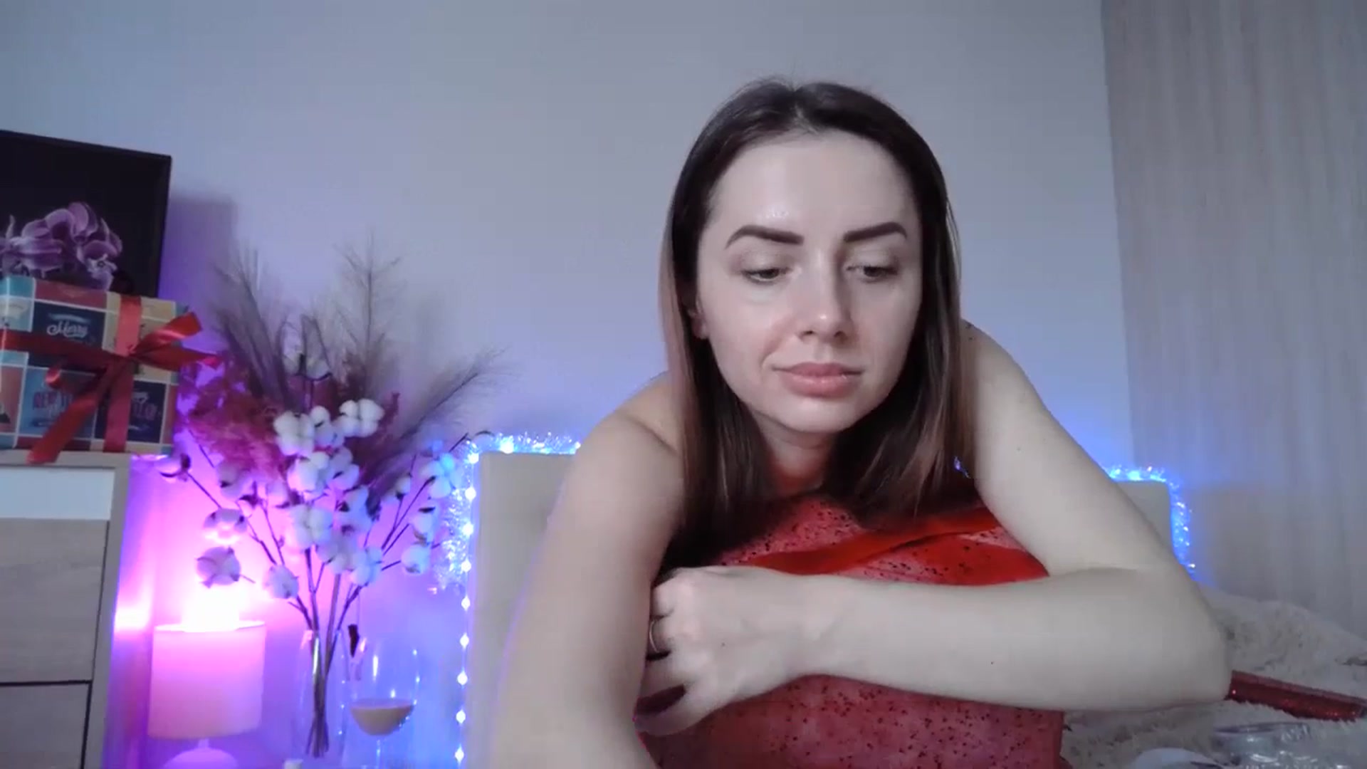Gallery image thumbnail from Natalie_Jin's myfreecams stream on, 12/24/2023, 09:27 image 11 of 20