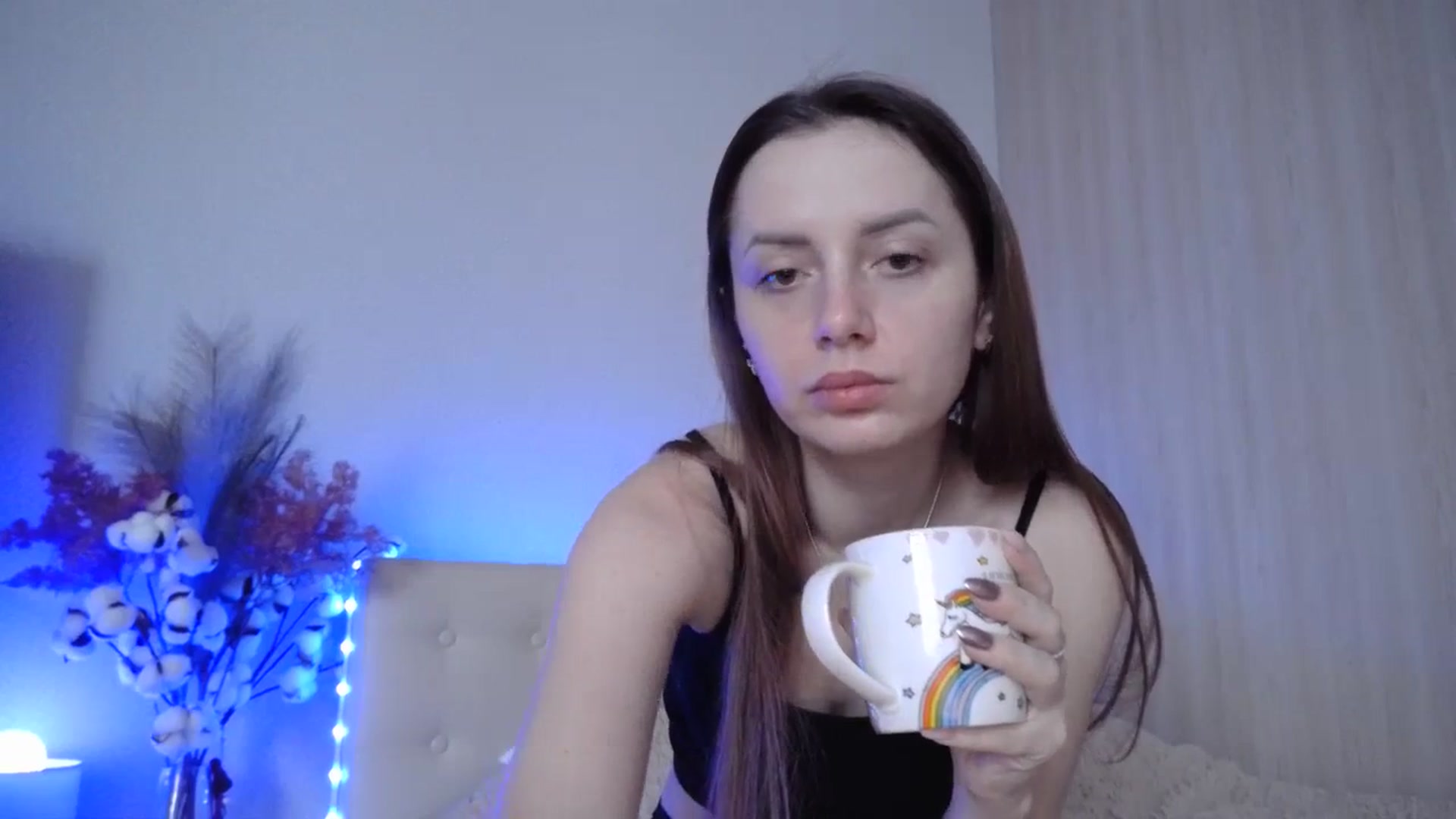 Gallery image thumbnail from Natalie_Jin's myfreecams stream on, 01/09/2024, 11:11 image 6 of 20