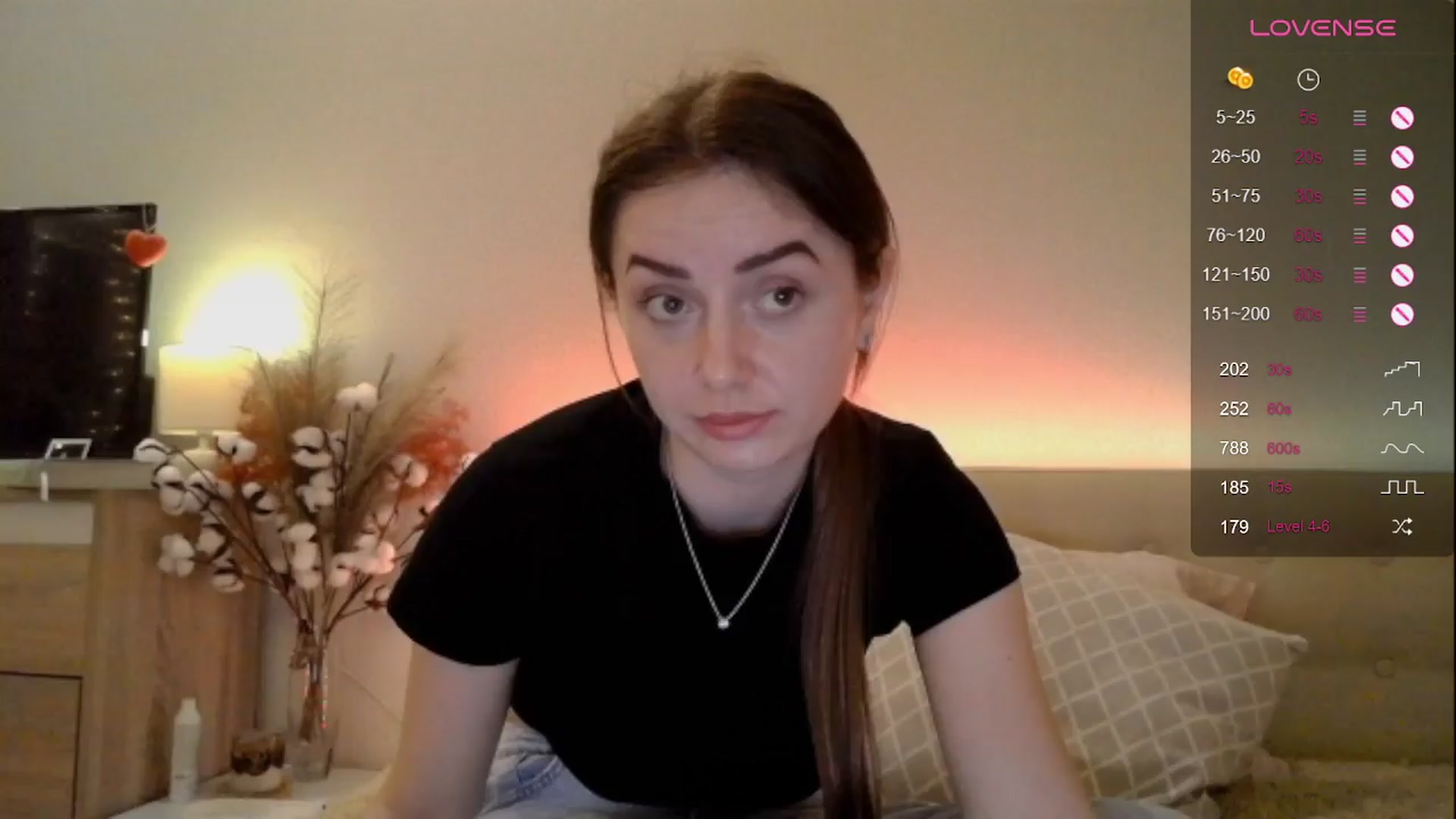 Gallery image thumbnail from Natalie_Jin's myfreecams stream on, 03/27/2024, 21:38 image 2 of 20