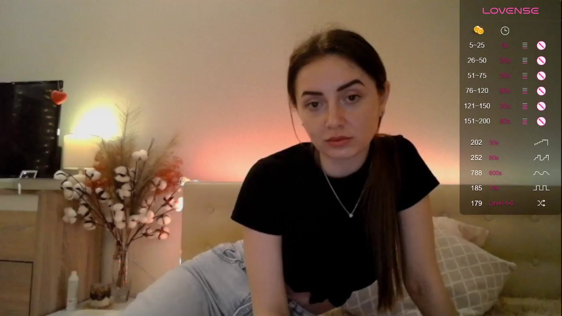 Gallery image thumbnail from Natalie_Jin's myfreecams stream on, 03/27/2024, 21:38 image 8 of 20