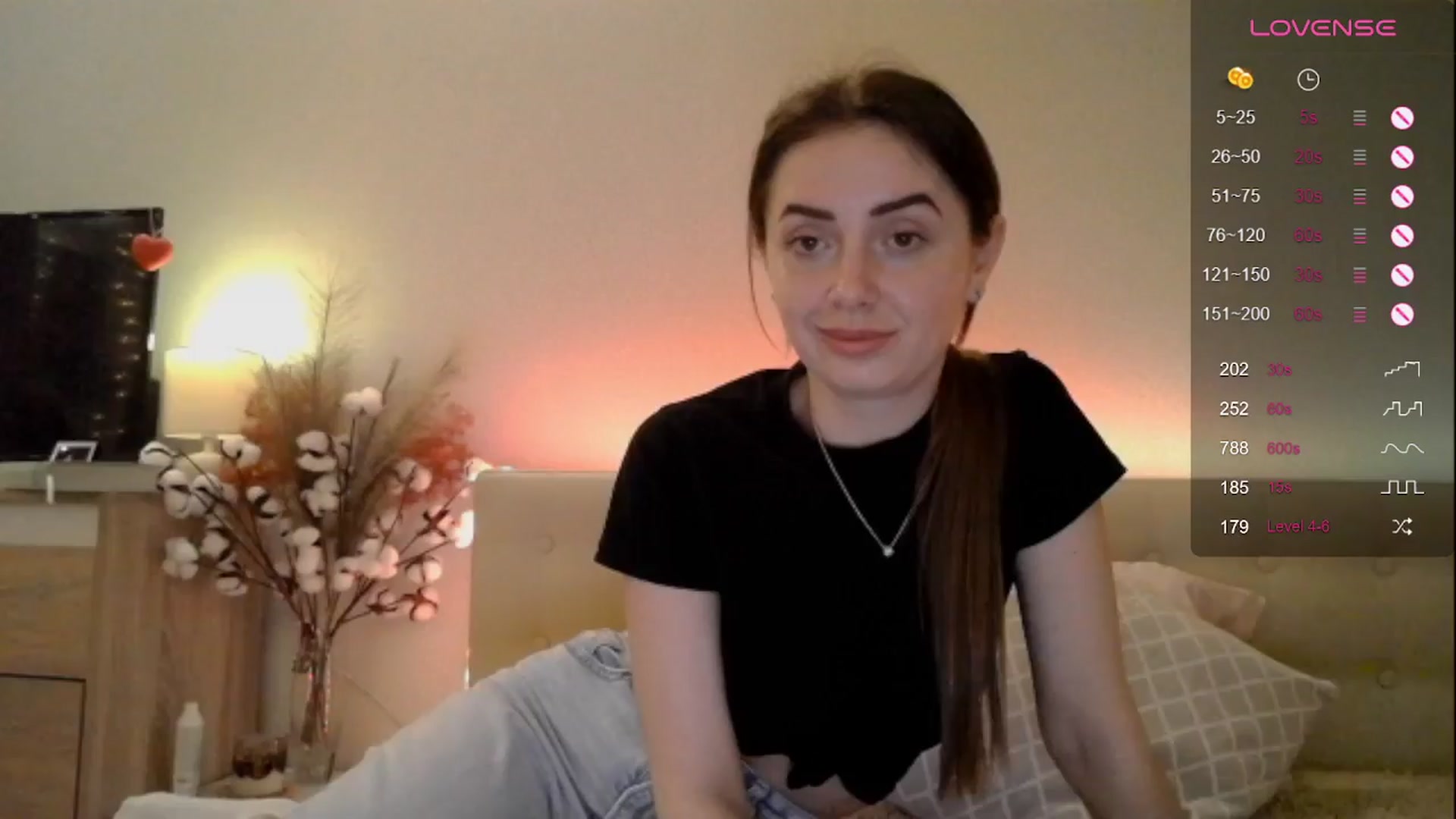 Gallery image thumbnail from Natalie_Jin's myfreecams stream on, 03/27/2024, 21:38 image 7 of 20