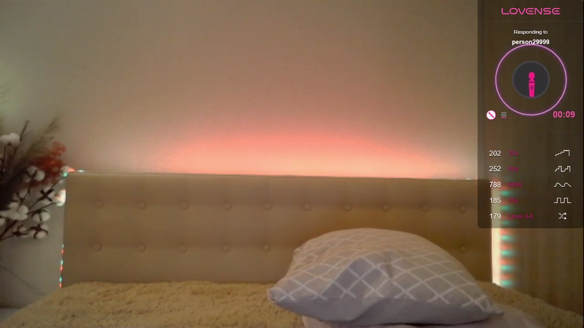 Gallery image thumbnail from Natalie_Jin's myfreecams stream on, 03/27/2024, 22:22 image 17 of 20