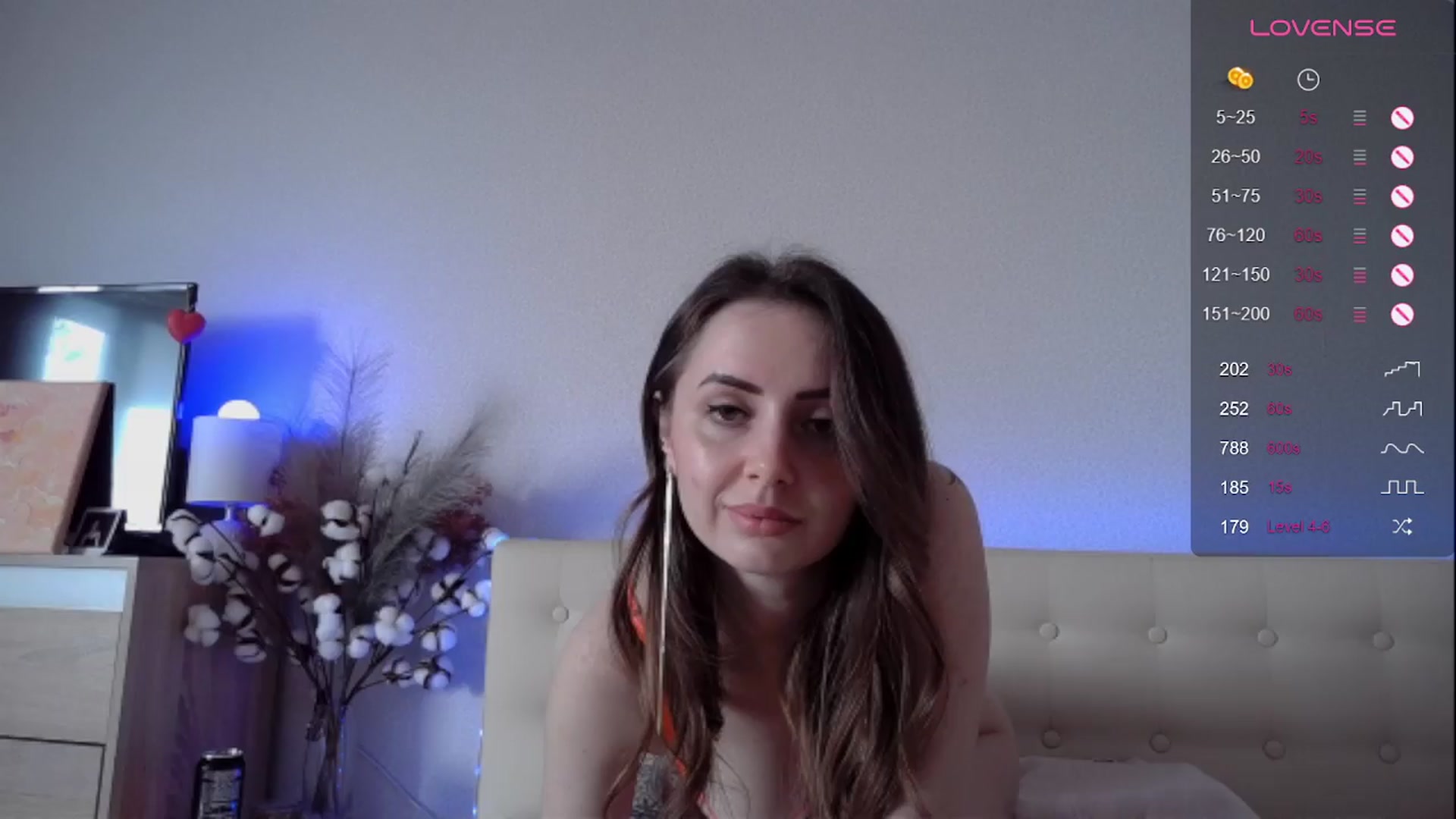 Gallery image thumbnail from Natalie_Jin's myfreecams stream on, 04/01/2024, 09:02 image 19 of 20