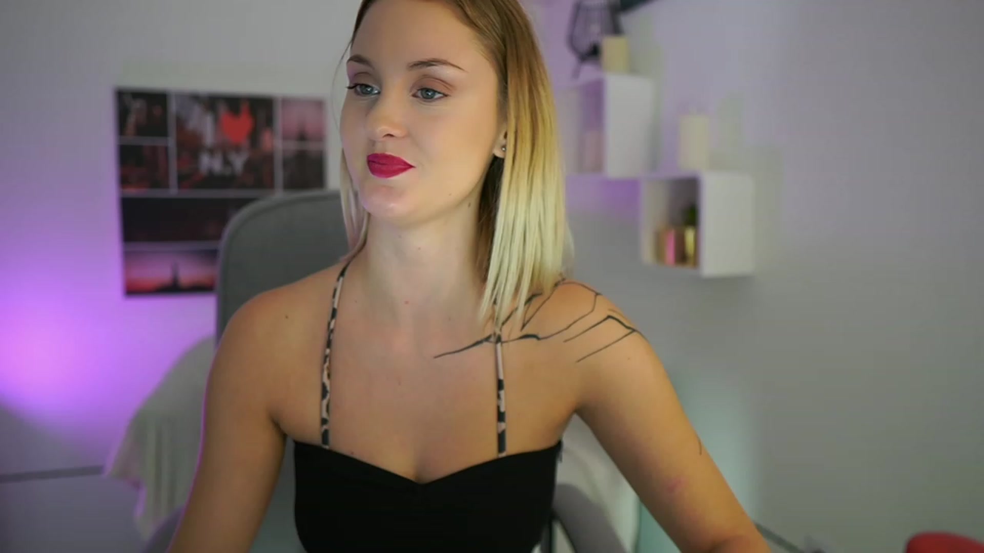 Gallery image thumbnail from NatalliaStarr's myfreecams stream on, 11/18/2023, 12:46 image 11 of 20
