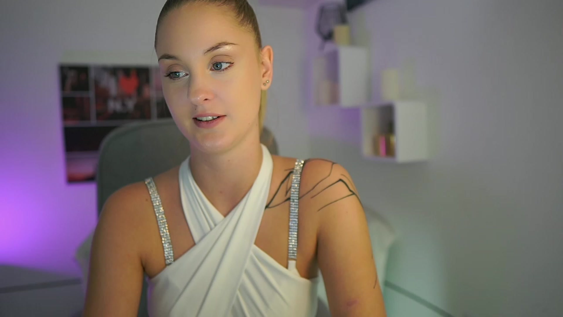 Gallery image thumbnail from NatalliaStarr's myfreecams stream on, 11/24/2023, 17:22 image 13 of 20