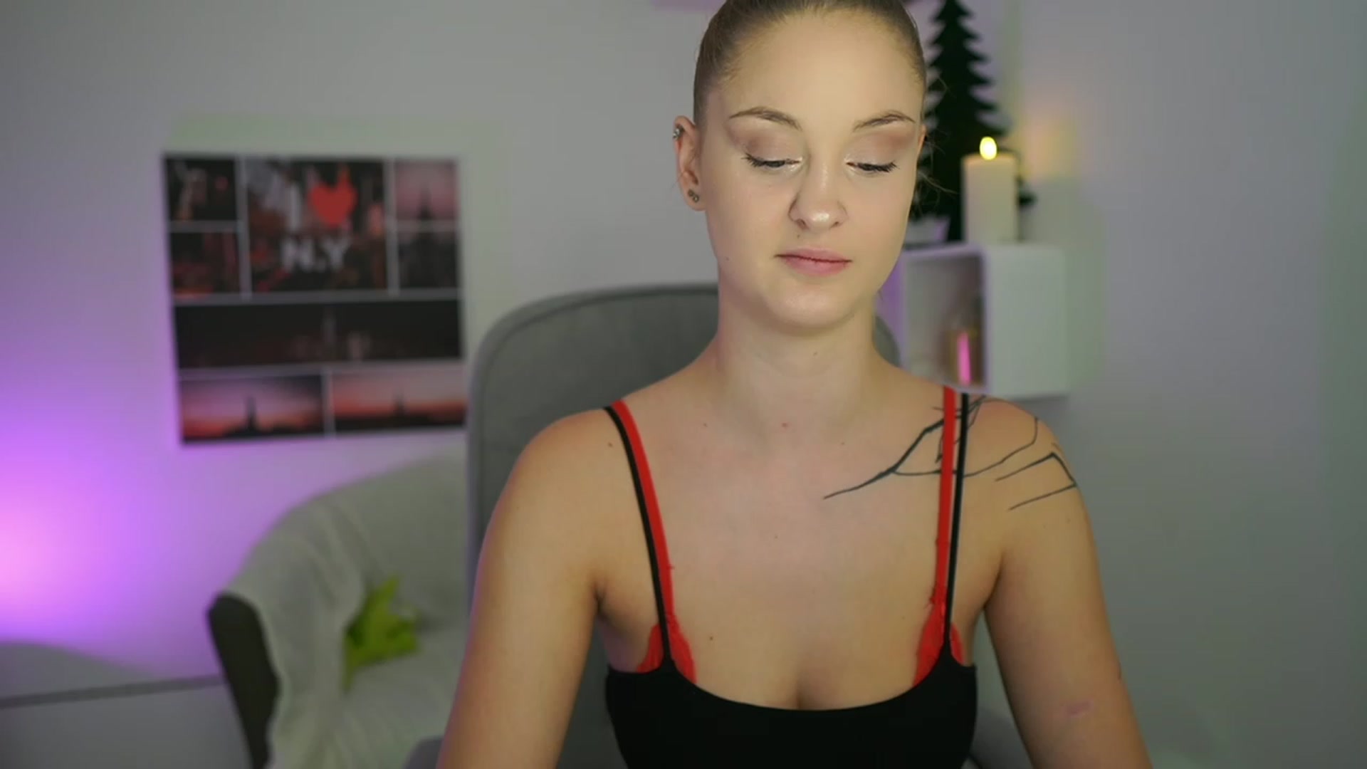 Gallery image thumbnail from NatalliaStarr's myfreecams stream on, 11/28/2023, 14:38 image 1 of 20
