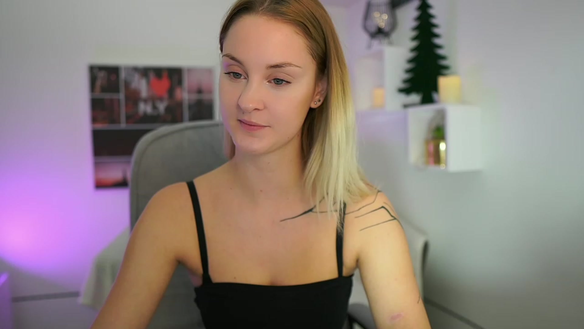 Gallery image thumbnail from NatalliaStarr's myfreecams stream on, 12/01/2023, 12:49 image 9 of 20