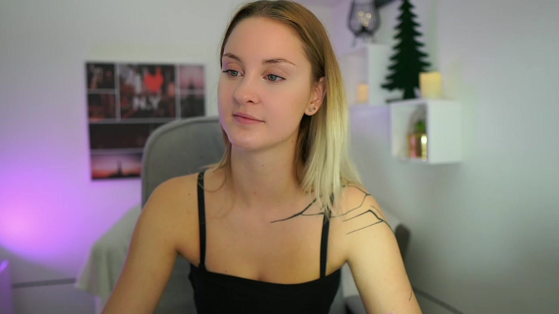 Gallery image thumbnail from NatalliaStarr's myfreecams stream on, 12/01/2023, 13:40 image 4 of 20