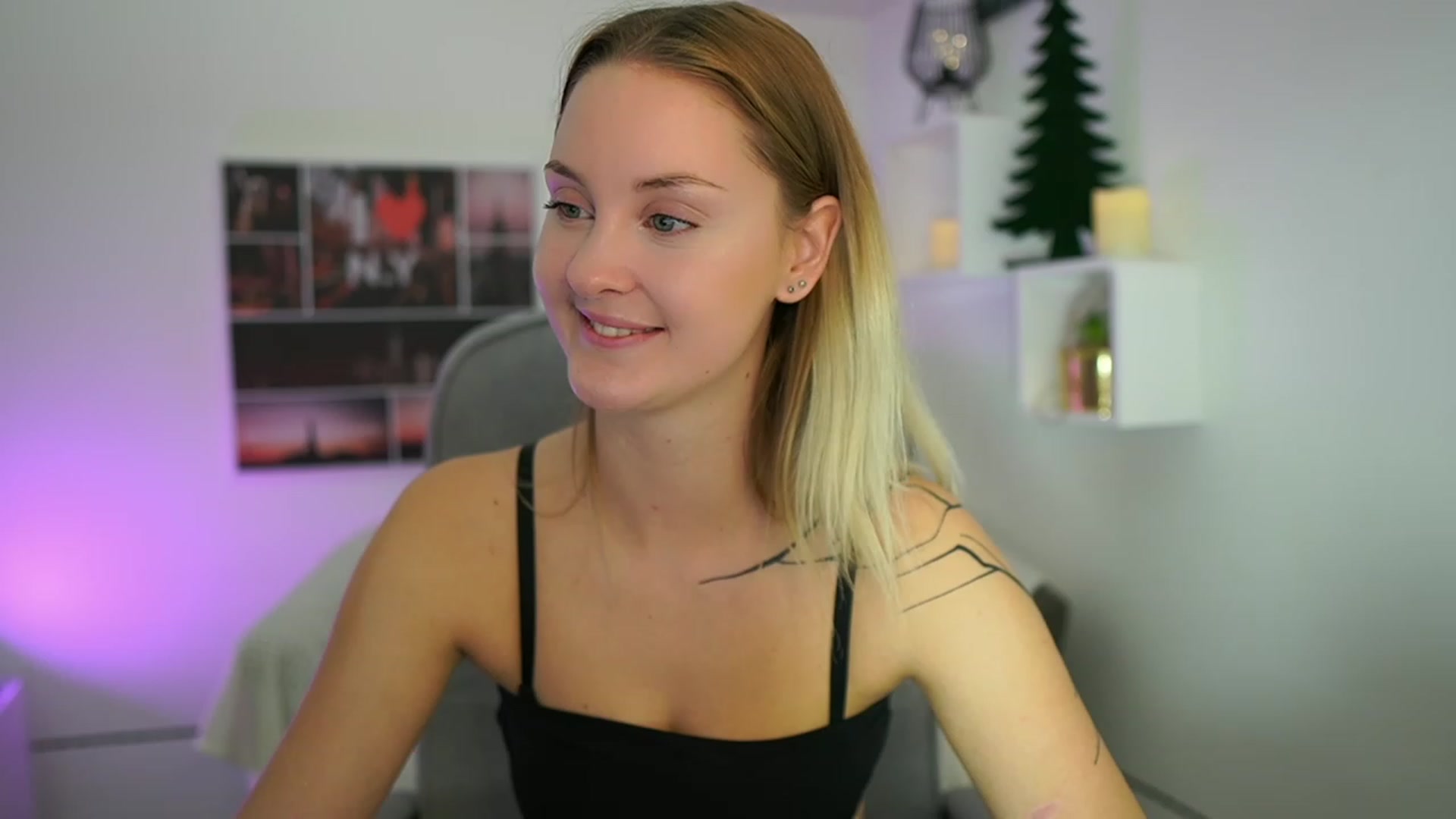 Gallery image thumbnail from NatalliaStarr's myfreecams stream on, 12/01/2023, 13:40 image 9 of 20