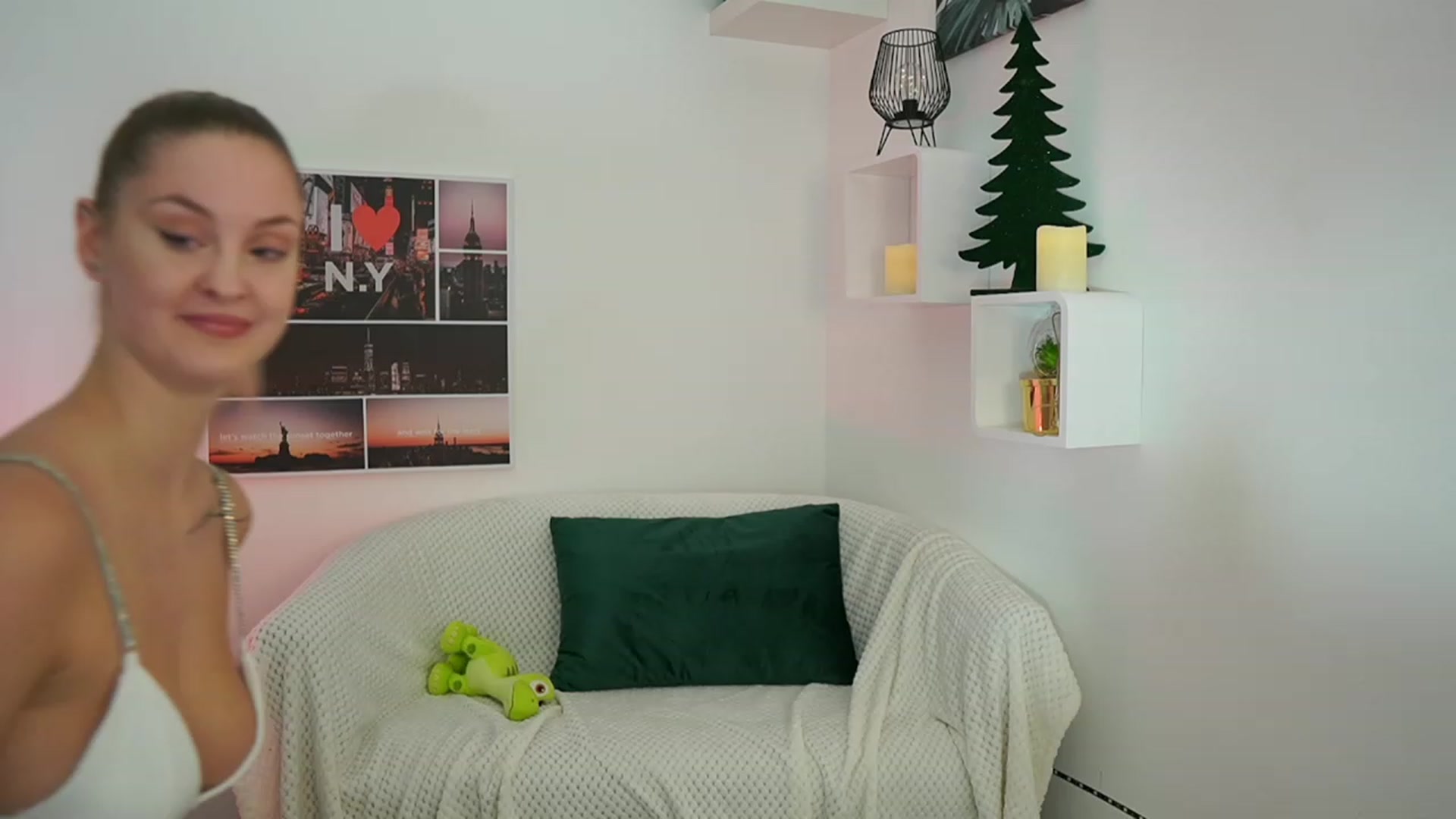 Gallery image thumbnail from NatalliaStarr's myfreecams stream on, 12/16/2023, 16:25 image 5 of 20