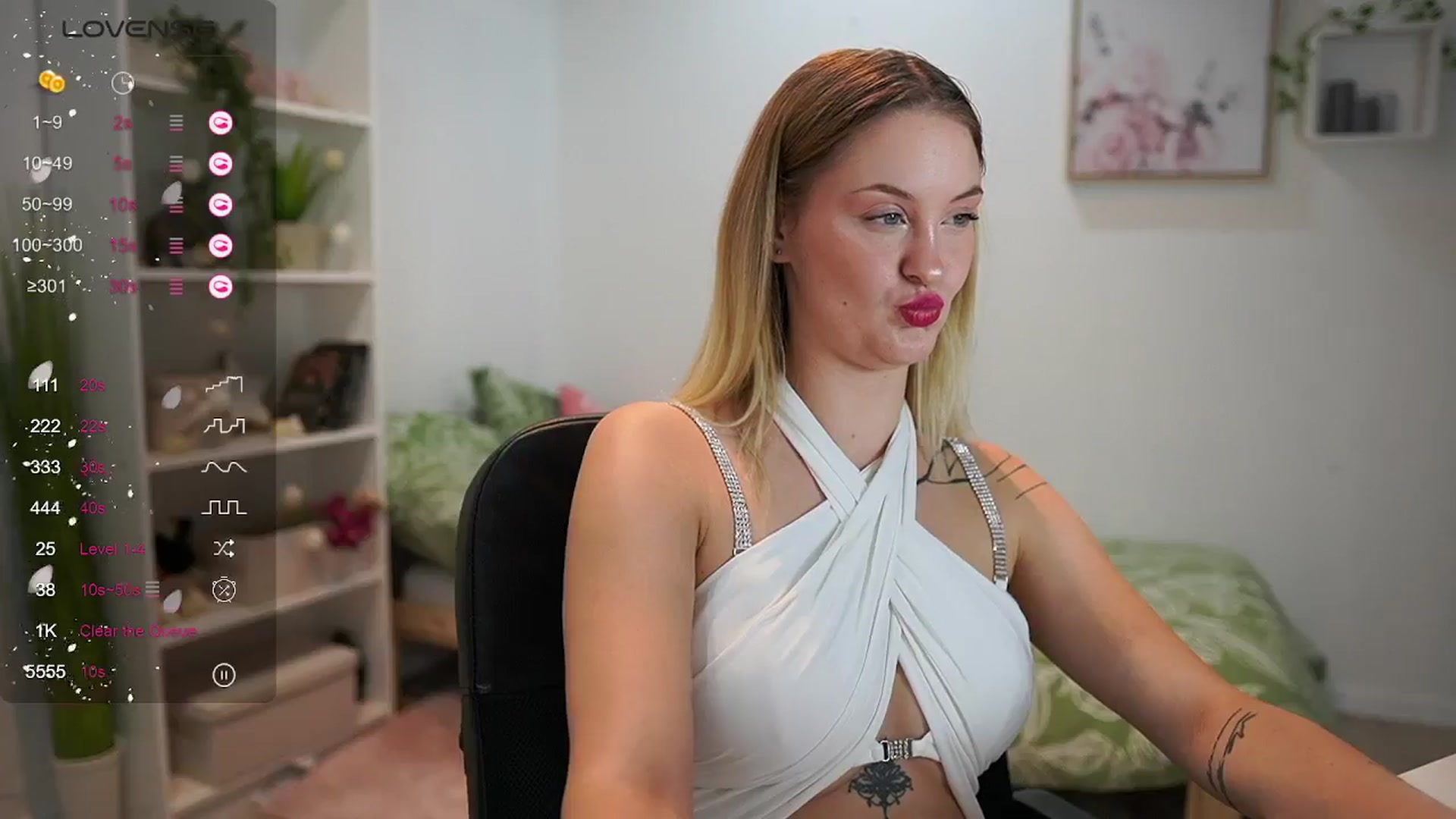 Gallery image thumbnail from NatalliaStarr's myfreecams stream on, 05/09/2024, 13:21 image 12 of 20
