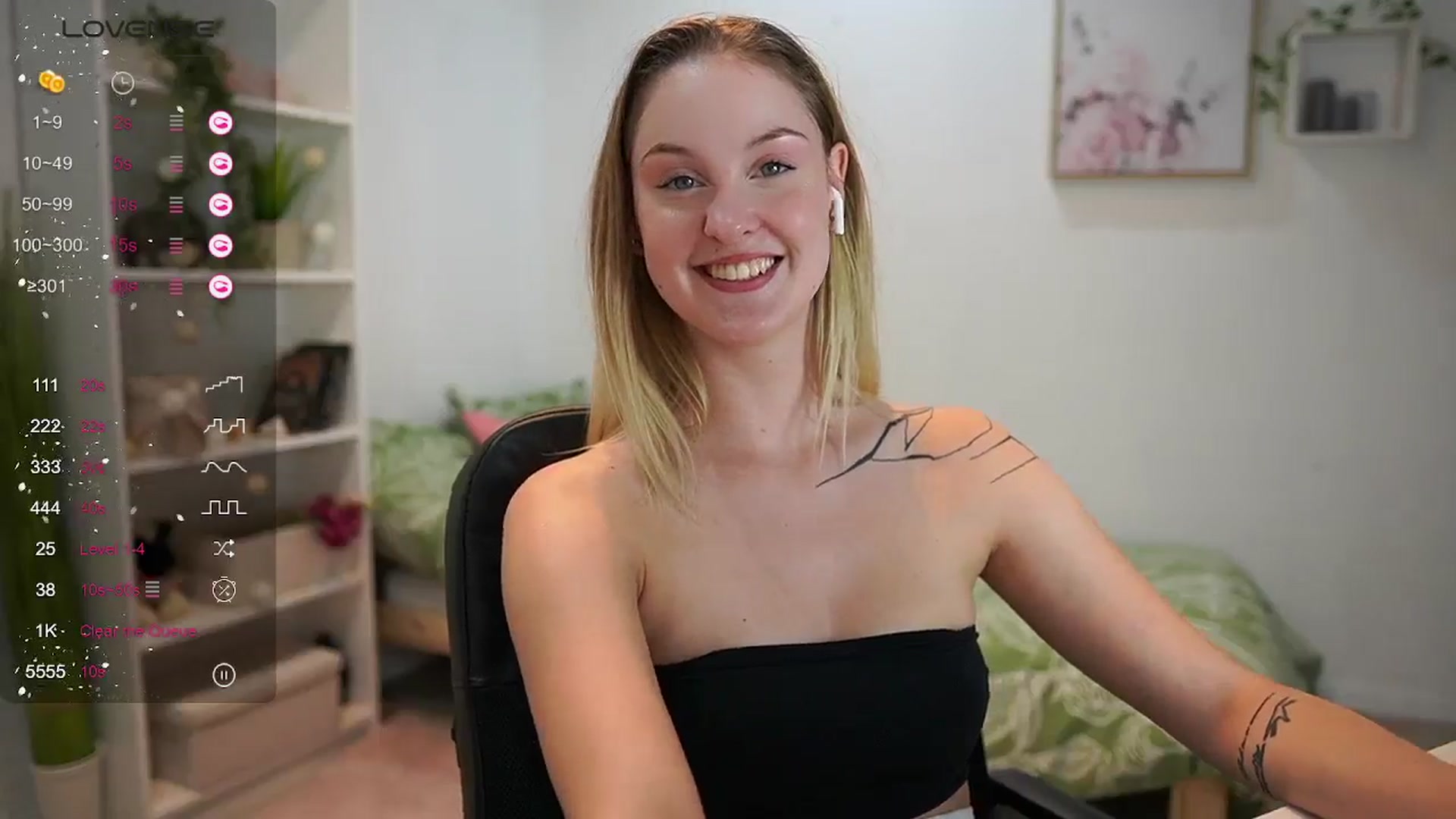 Gallery image thumbnail from NatalliaStarr's myfreecams stream on, 05/10/2024, 16:15 image 3 of 20