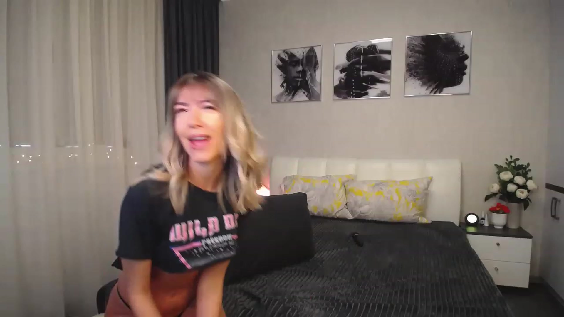 Gallery image thumbnail from NatalyGreen's myfreecams stream on, 02/28/2023, 08:53 image 17 of 20