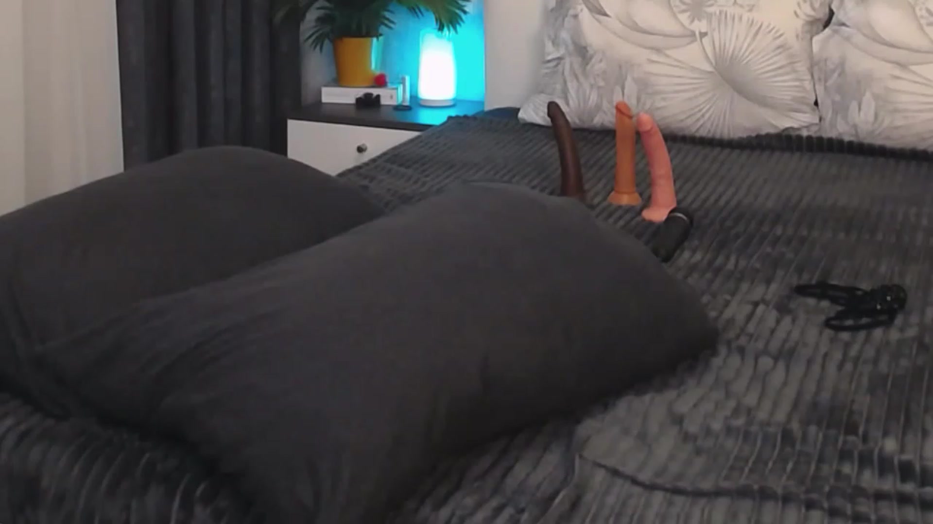 Gallery image thumbnail from NatalyGreen's myfreecams stream on, 03/11/2023, 14:10 image 10 of 20