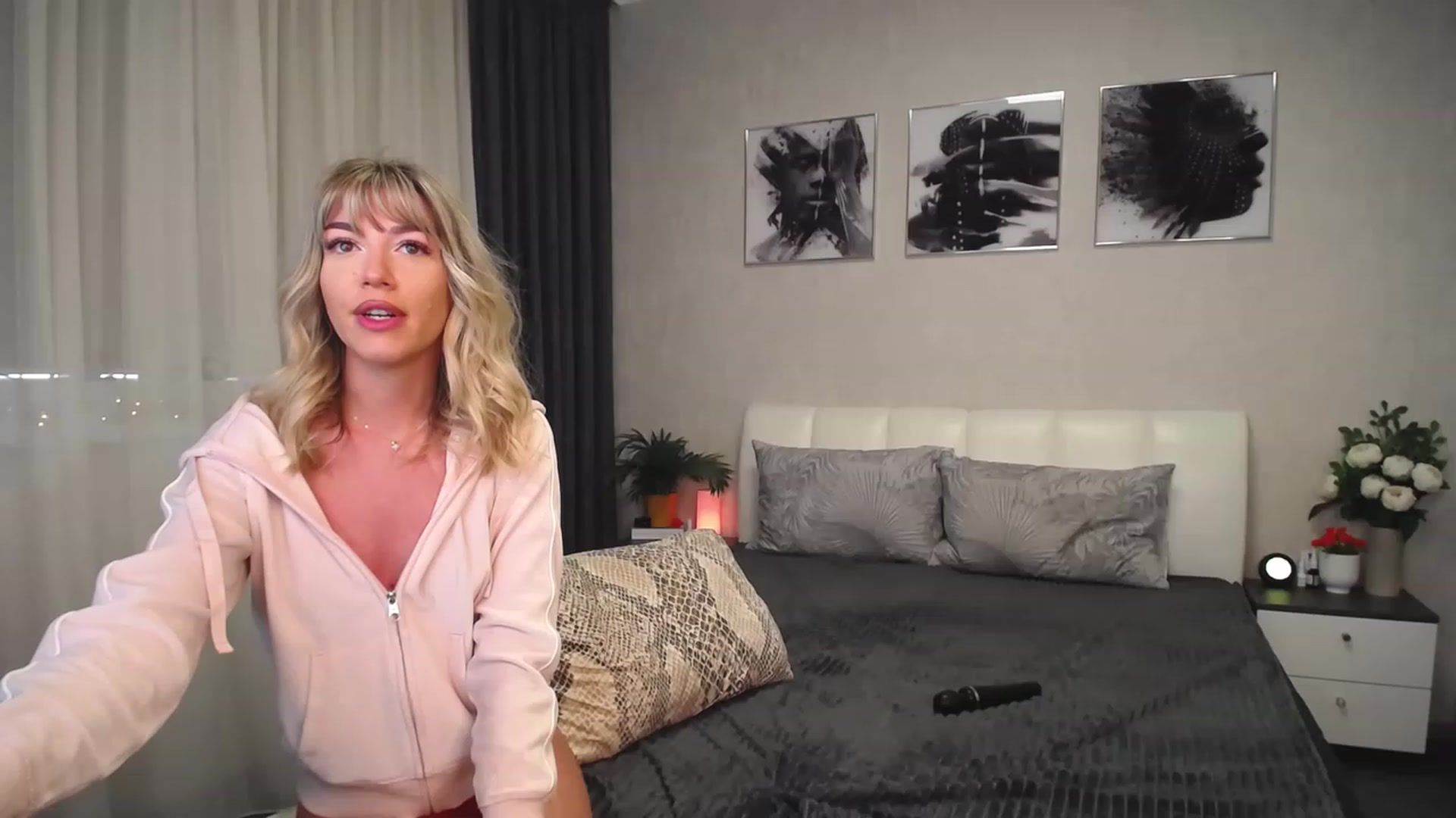 Gallery image thumbnail from NatalyGreen's myfreecams stream on, 03/29/2023, 12:43 image 11 of 20