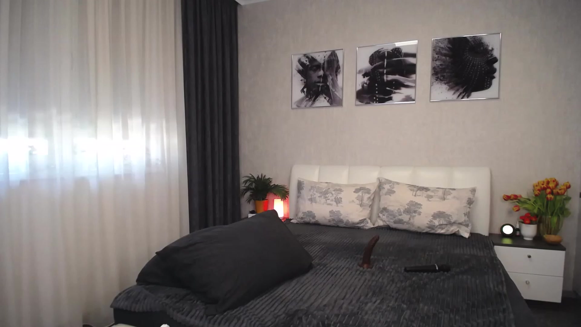 Gallery image thumbnail from NatalyGreen's myfreecams stream on, 04/23/2023, 09:25 image 18 of 20