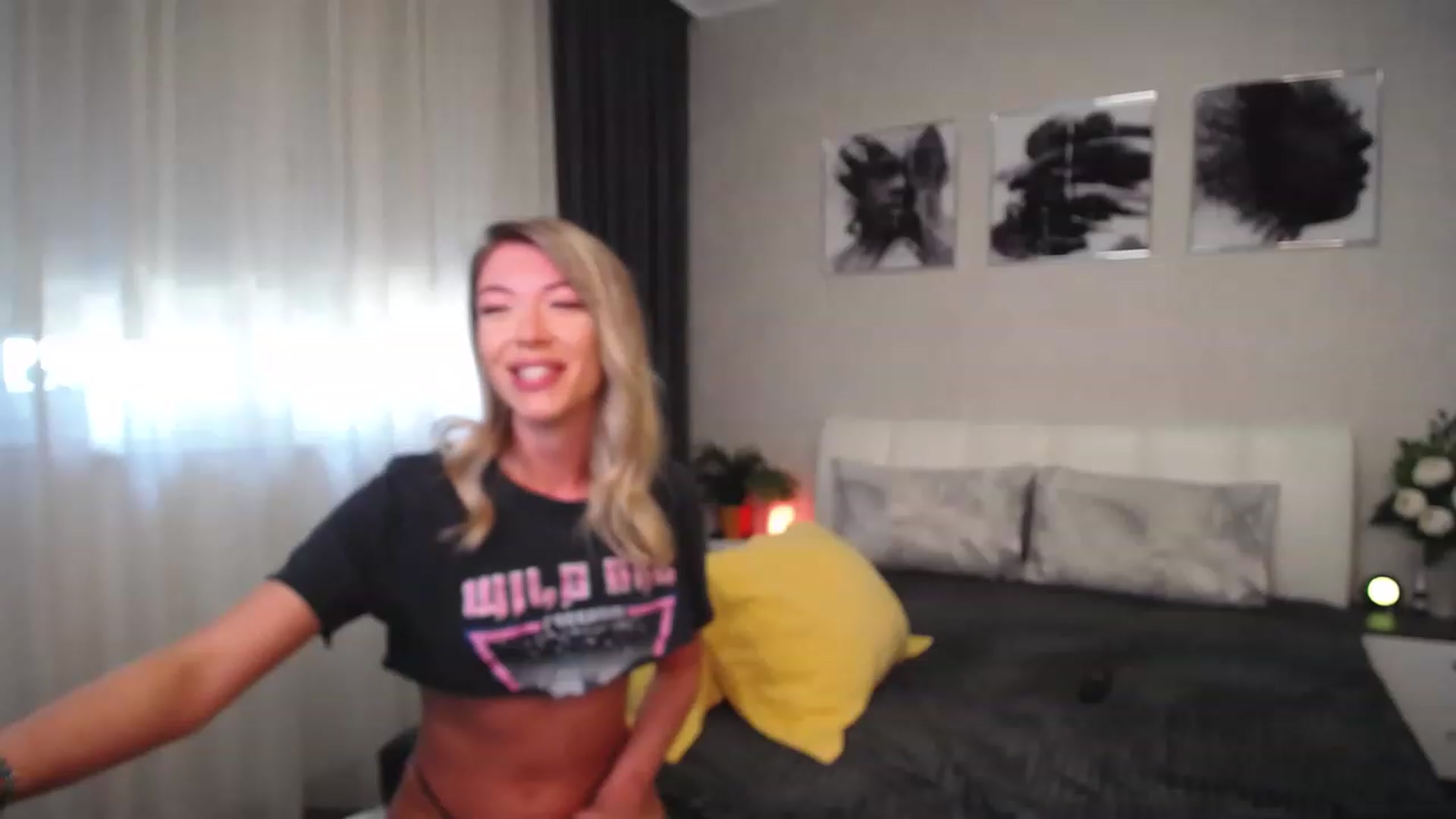 Gallery image thumbnail from NatalyGreen's myfreecams stream on, 05/24/2023, 07:50 image 17 of 20