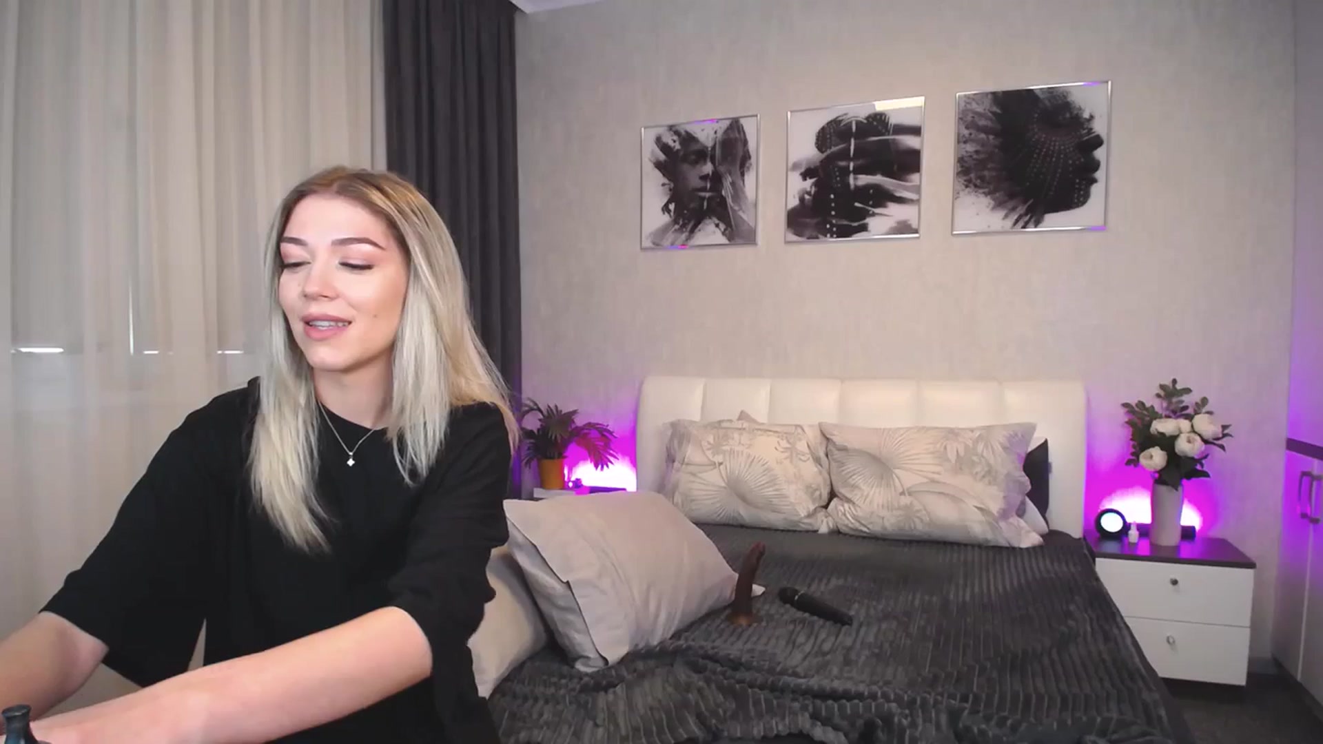 Gallery image thumbnail from NatalyGreen's myfreecams stream on, 11/03/2023, 12:52 image 6 of 20