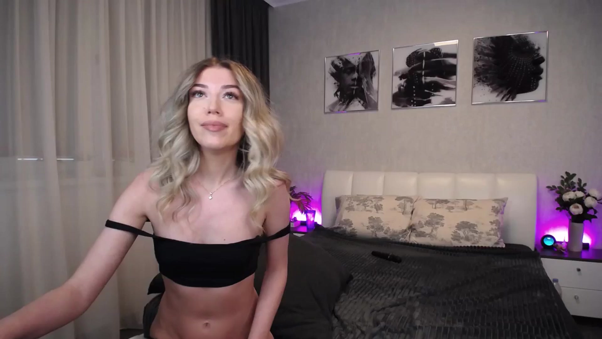 Gallery image thumbnail from NatalyGreen's myfreecams stream on, 11/25/2023, 12:14 image 9 of 20