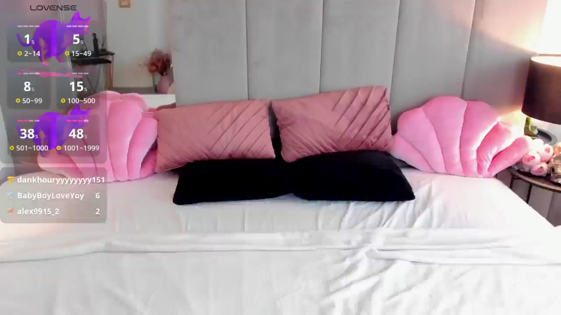 Gallery image thumbnail from NatalyThorn88's myfreecams stream on, 05/10/2025, 10:05 image 12 of 20