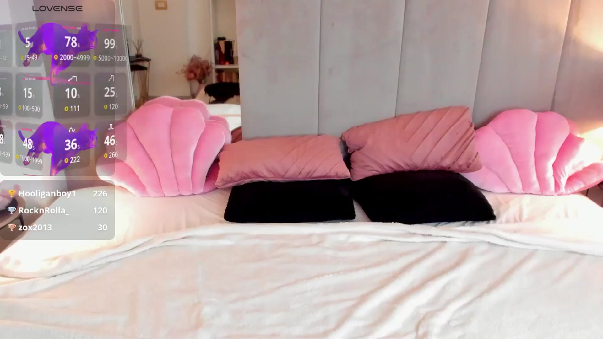 Gallery image thumbnail from NatalyThorn88's myfreecams stream on, 05/17/2025, 10:23 image 11 of 20
