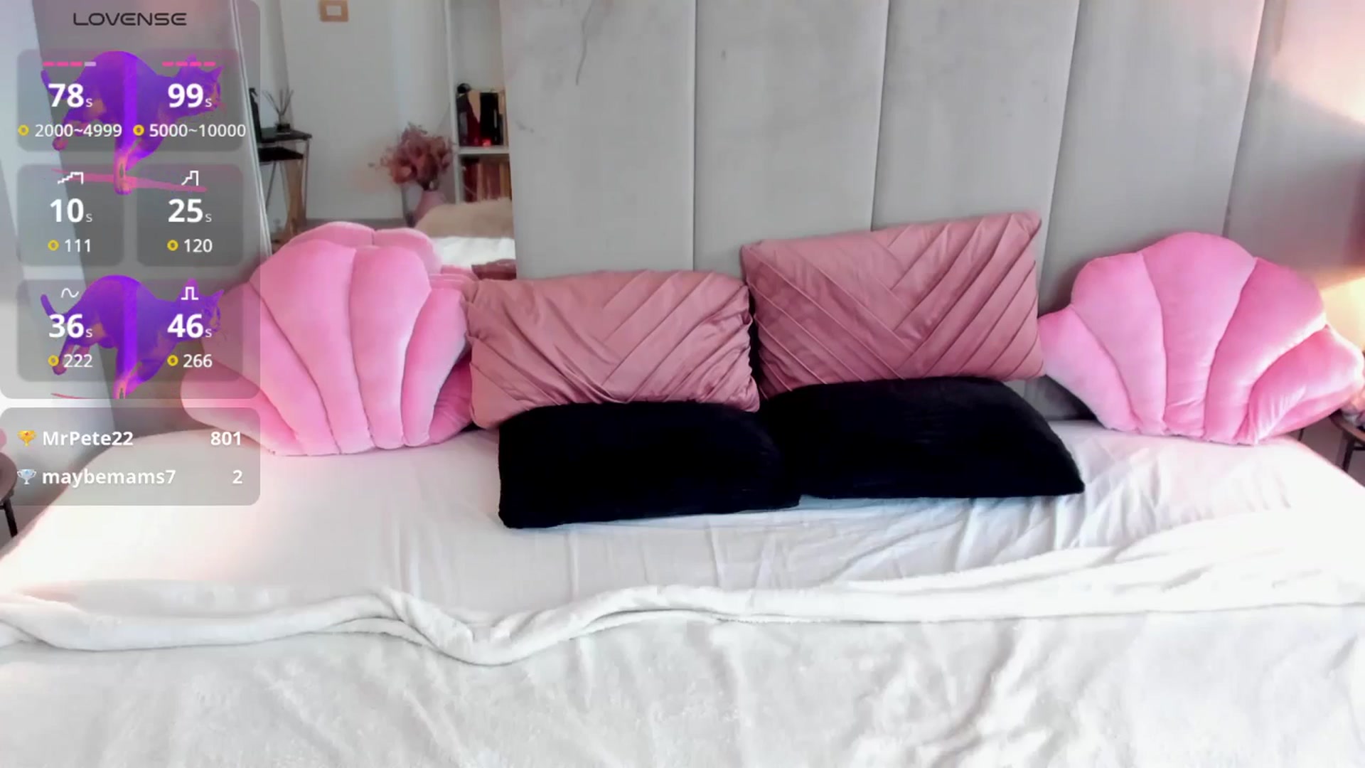 Gallery image thumbnail from NatalyThorn88's myfreecams stream on, 05/19/2025, 10:30 image 12 of 20