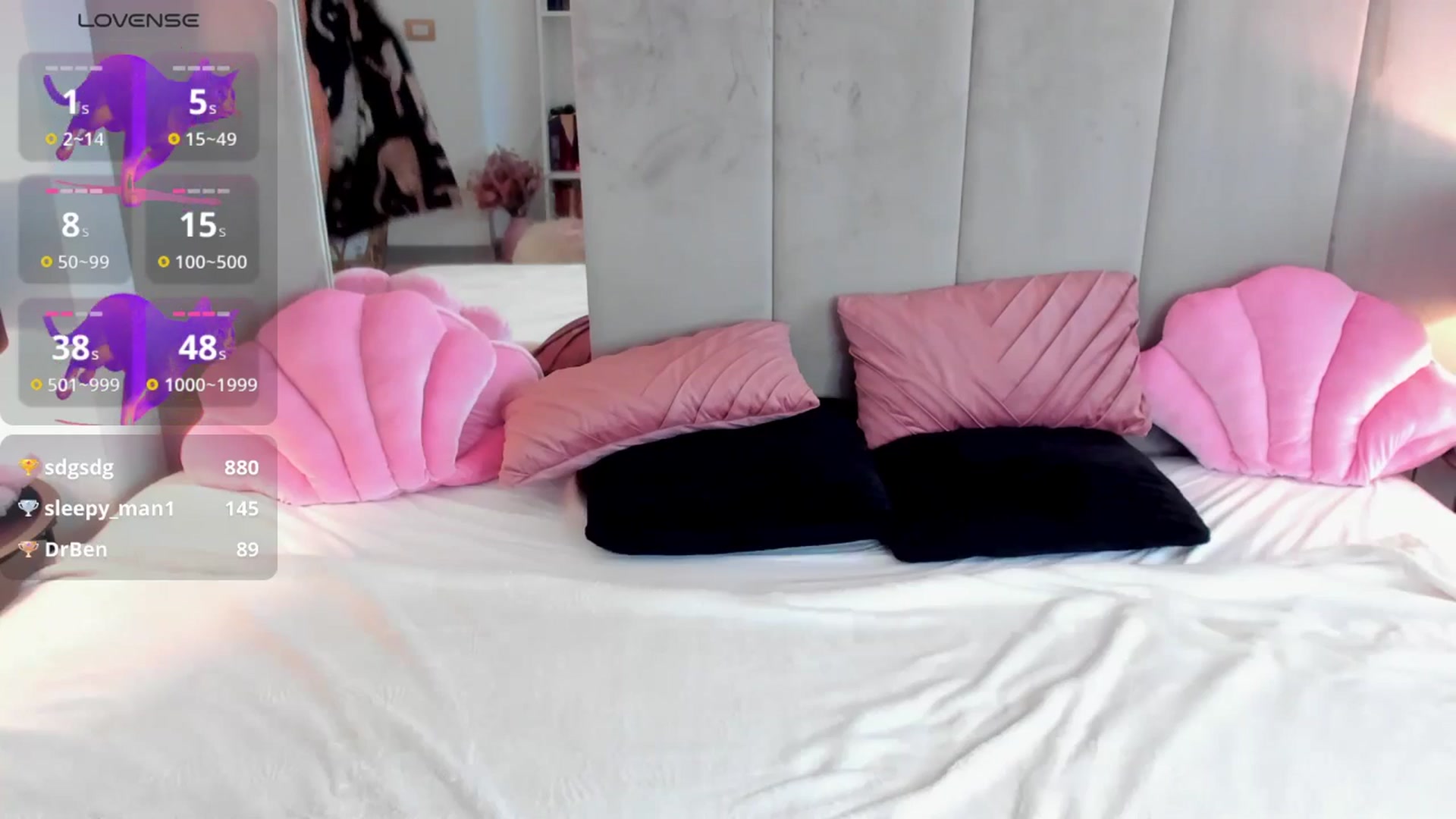 Gallery image thumbnail from NatalyThorn88's myfreecams stream on, 05/29/2025, 11:27 image 17 of 20