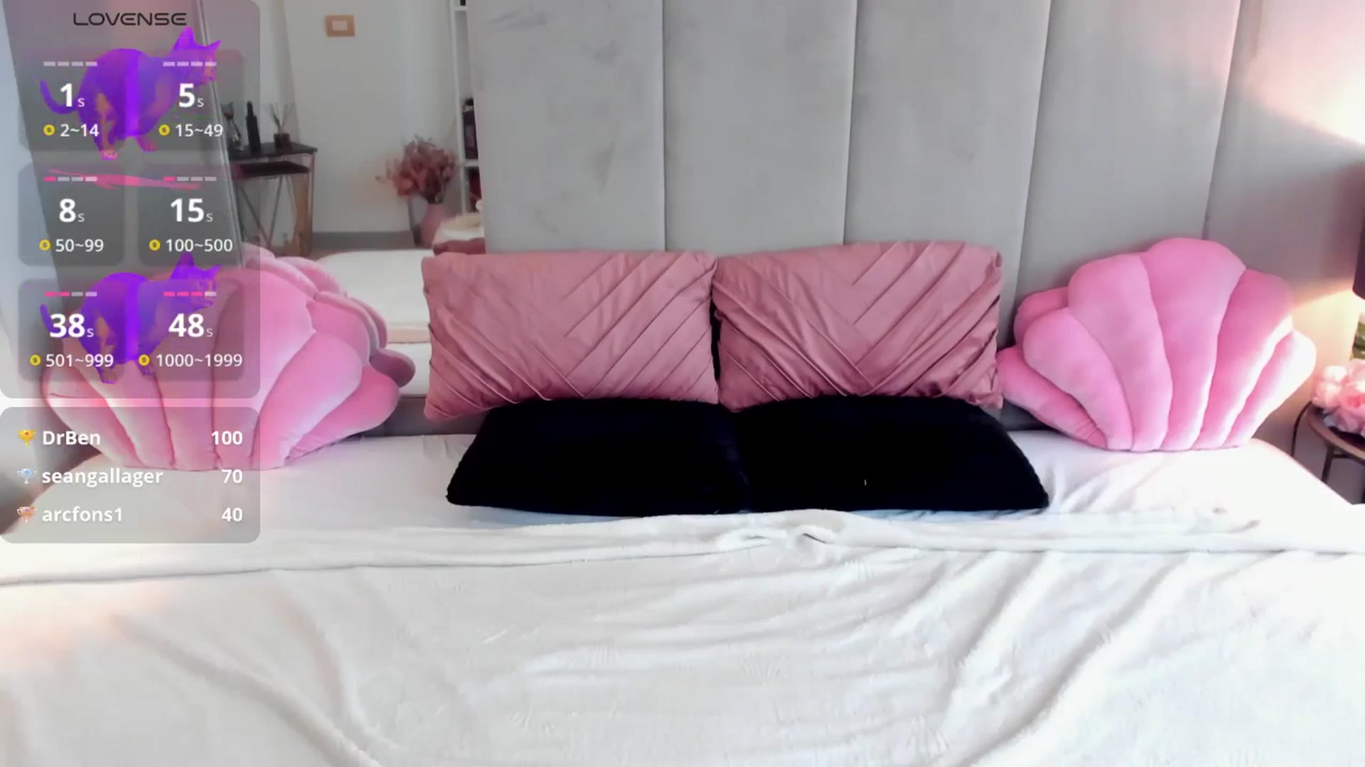 Gallery image thumbnail from NatalyThorn88's myfreecams stream on, 06/30/2025, 11:31 image 13 of 20