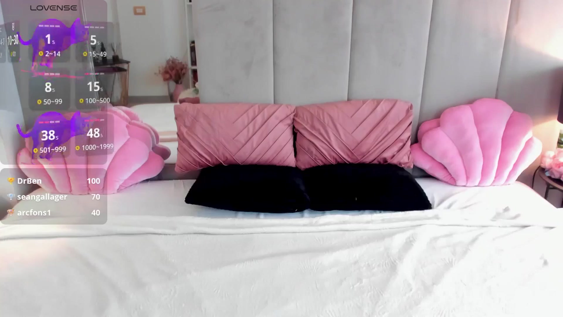 Gallery image thumbnail from NatalyThorn88's myfreecams stream on, 06/30/2025, 11:31 image 6 of 20