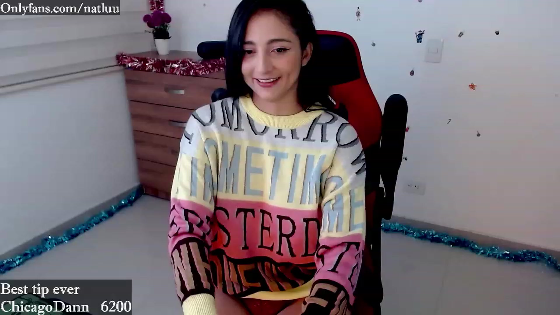 Gallery image thumbnail from Nataly_L's myfreecams stream on, 12/11/2022, 03:14 image 4 of 20