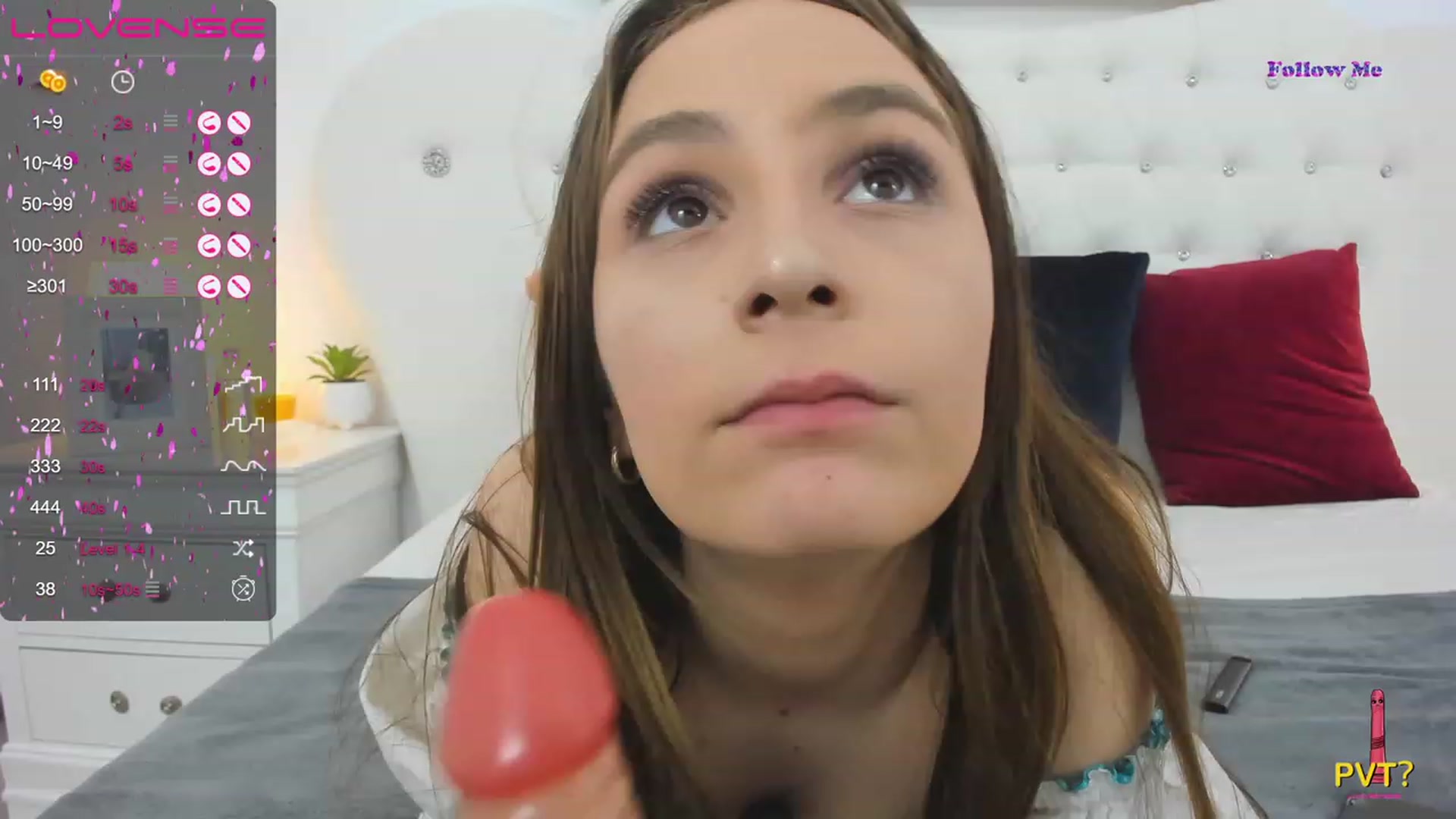 Gallery image thumbnail from Natalyvaldez's myfreecams stream on, 05/25/2023, 09:36 image 17 of 20