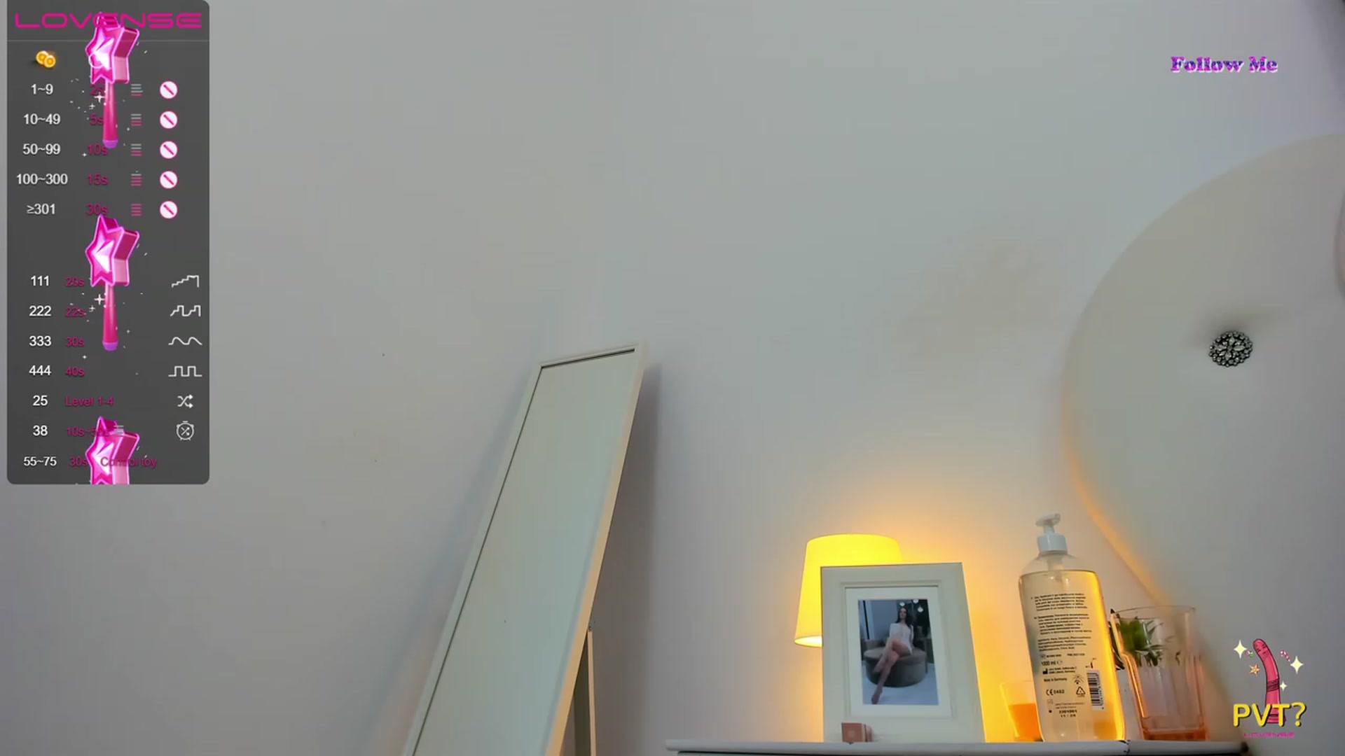Gallery image thumbnail from Natalyvaldez's myfreecams stream on, 06/25/2023, 12:53 image 4 of 20