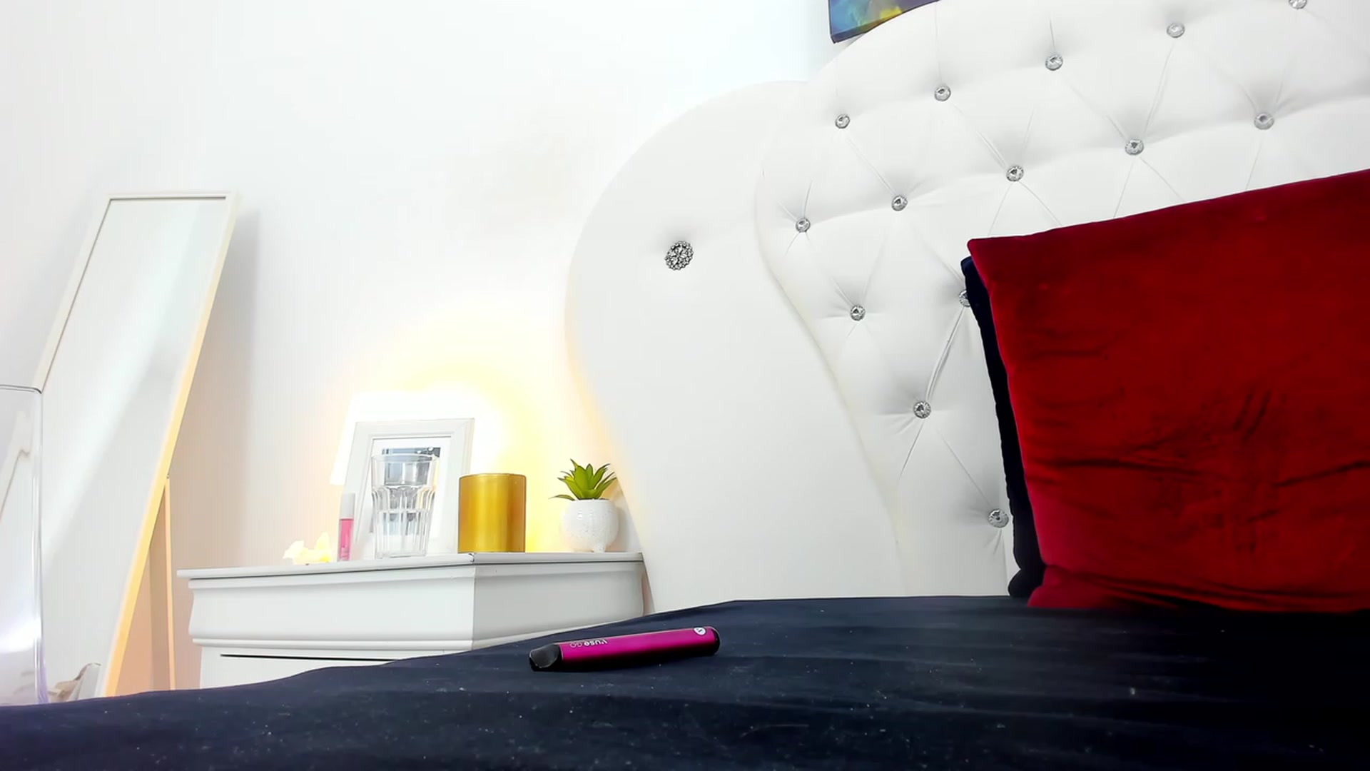 Gallery image thumbnail from Natalyvaldez's myfreecams stream on, 07/17/2023, 12:53 image 11 of 20