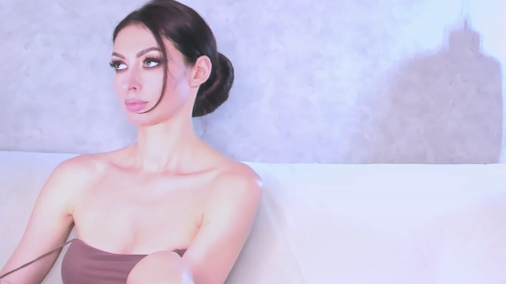 Gallery image thumbnail from Natarajasana's myfreecams stream on, 03/25/2023, 23:00 image 12 of 20