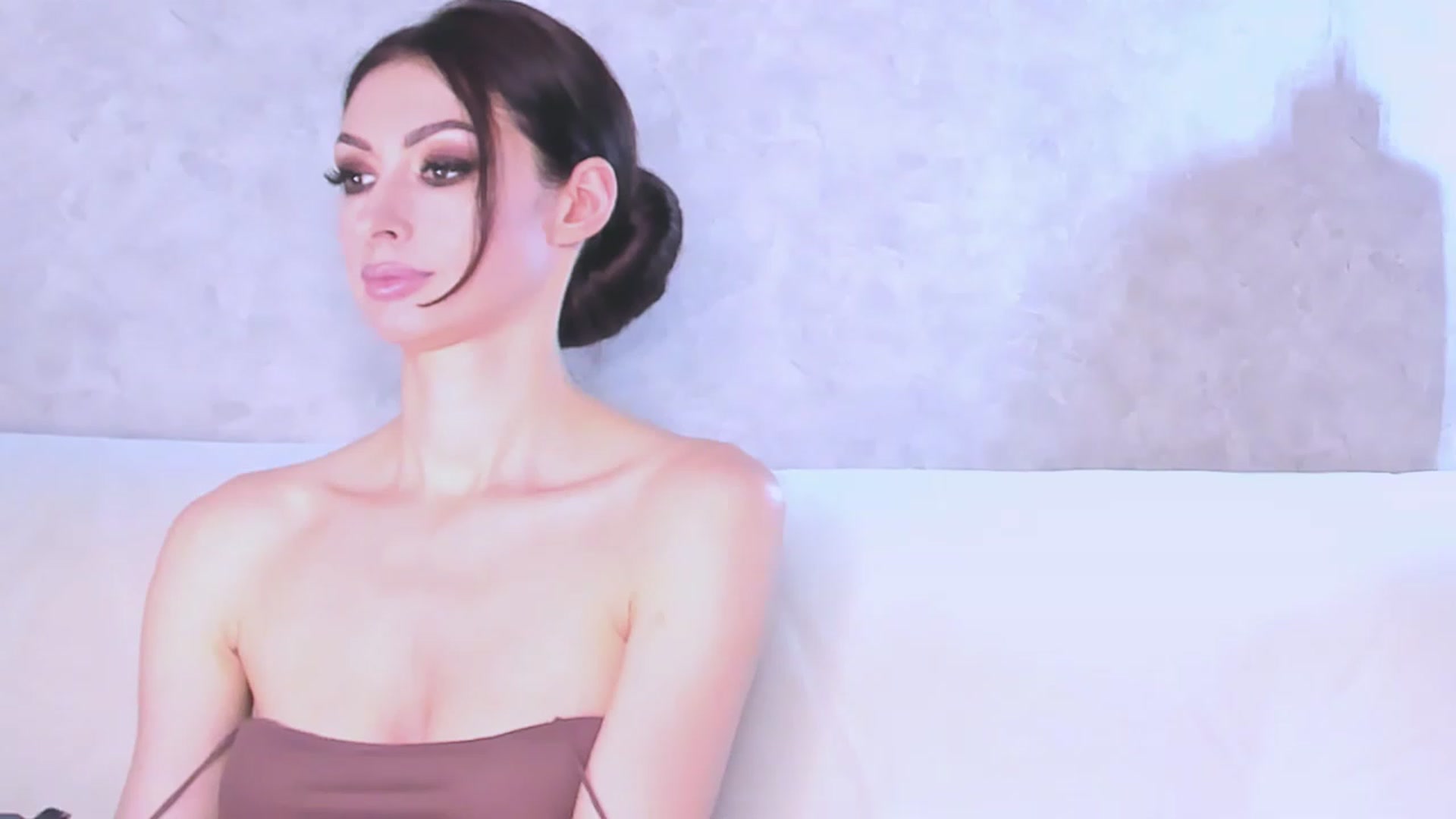 Gallery image thumbnail from Natarajasana's myfreecams stream on, 03/25/2023, 23:00 image 3 of 20