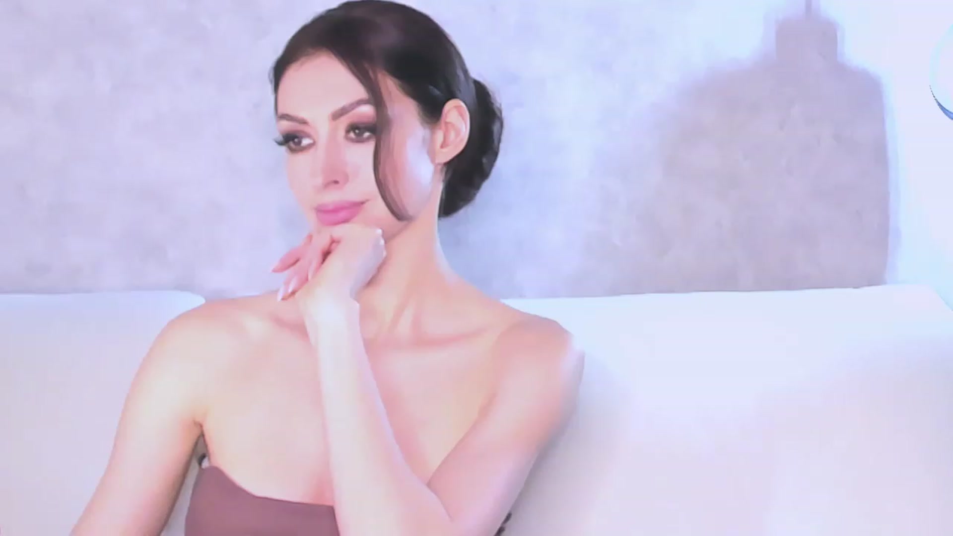 Gallery image thumbnail from Natarajasana's myfreecams stream on, 03/25/2023, 23:48 image 6 of 20
