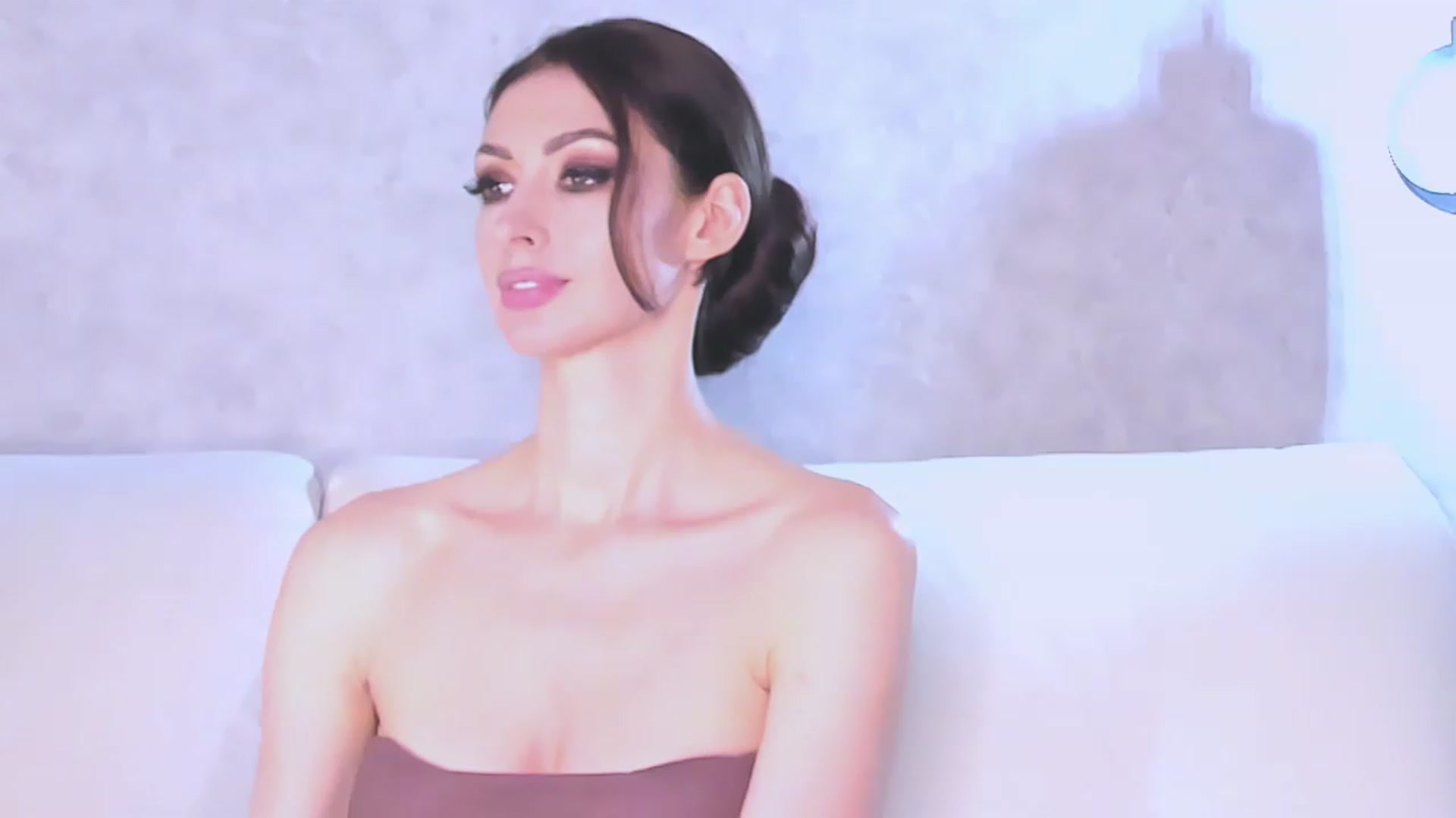 Gallery image thumbnail from Natarajasana's myfreecams stream on, 03/25/2023, 23:48 image 16 of 20