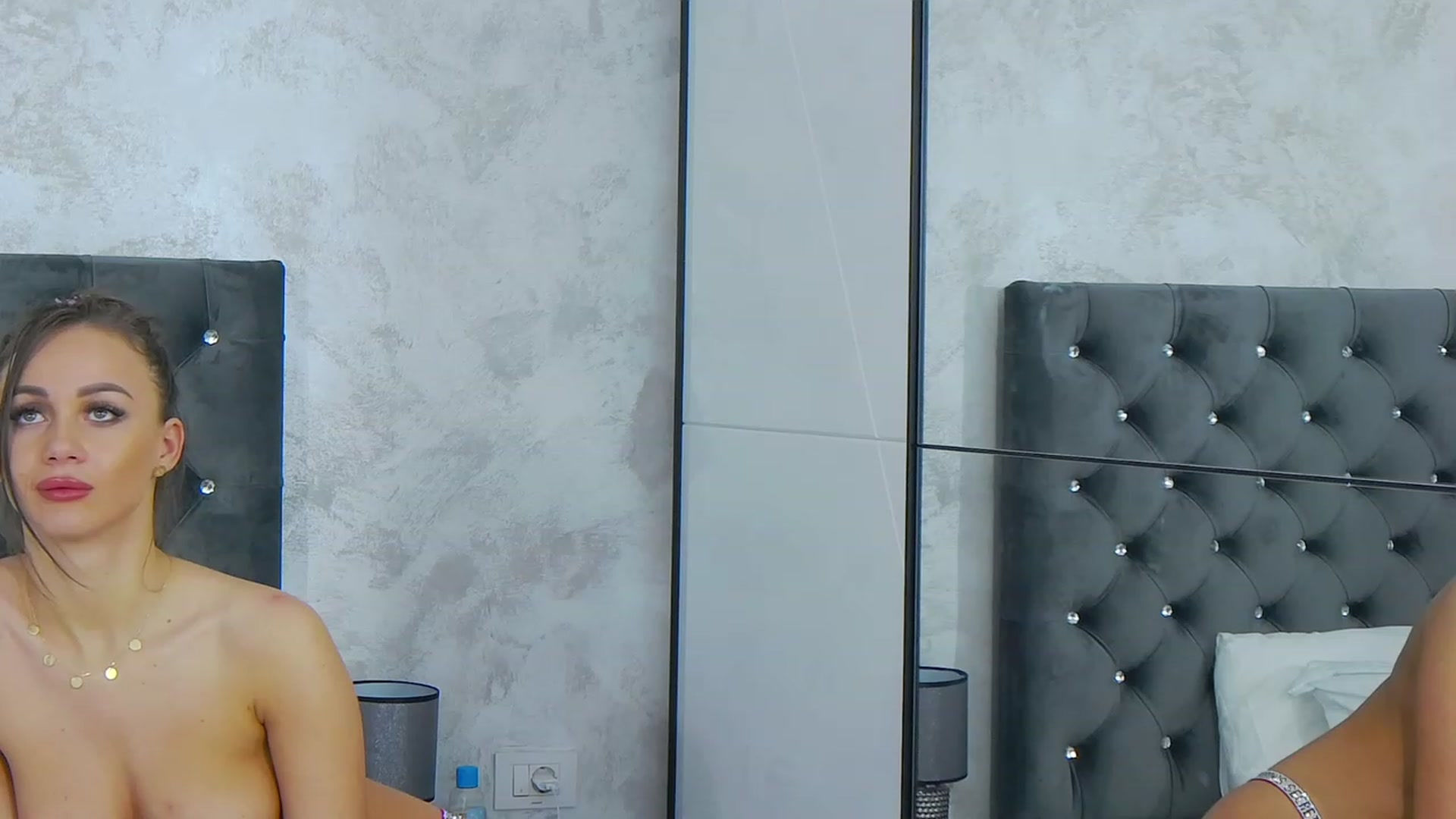 Gallery image thumbnail from NatashaCayo's myfreecams stream on, 03/30/2023, 10:16 image 9 of 20