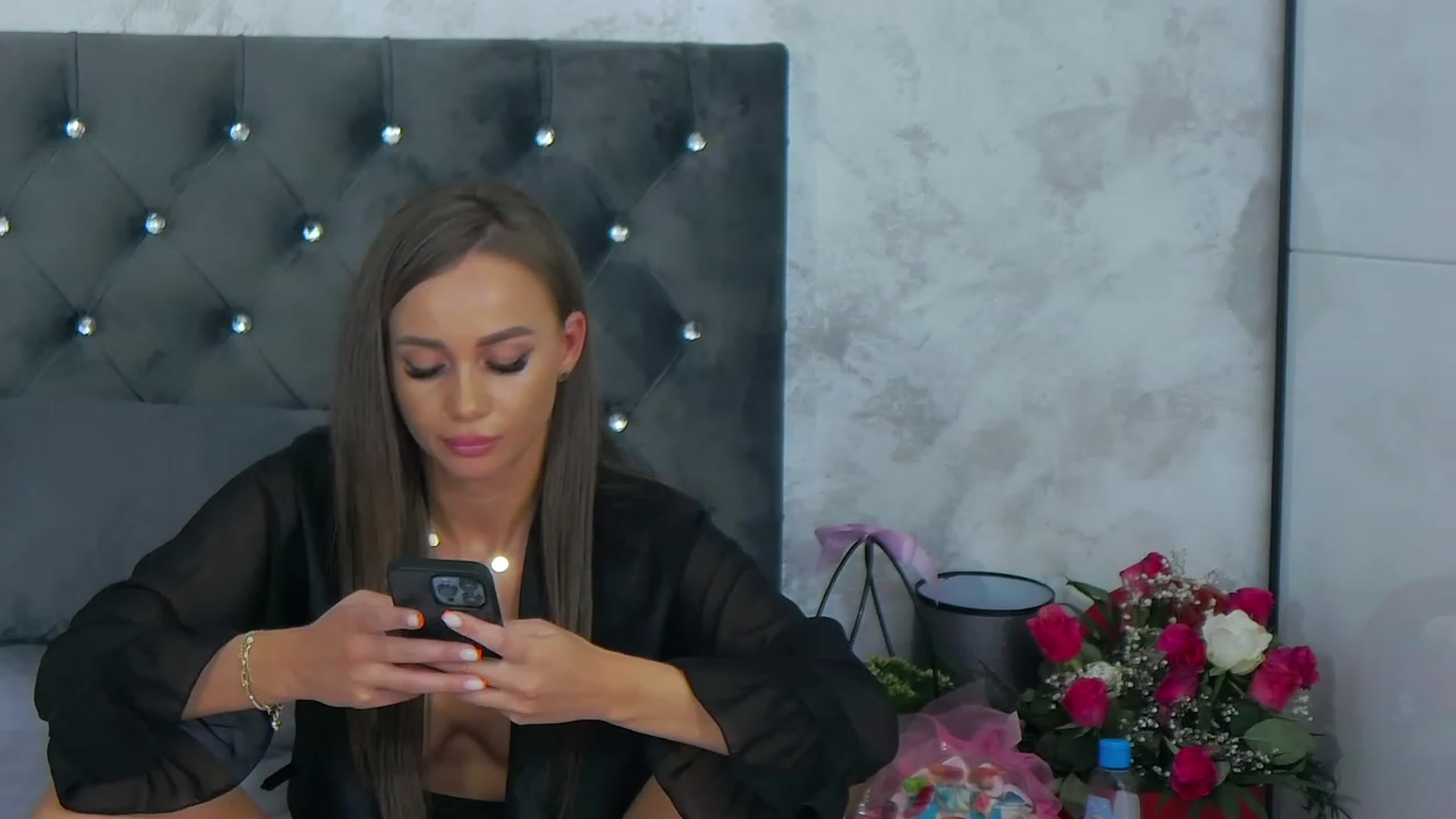 Gallery image thumbnail from NatashaCayo's myfreecams stream on, 05/11/2023, 17:11 image 3 of 20