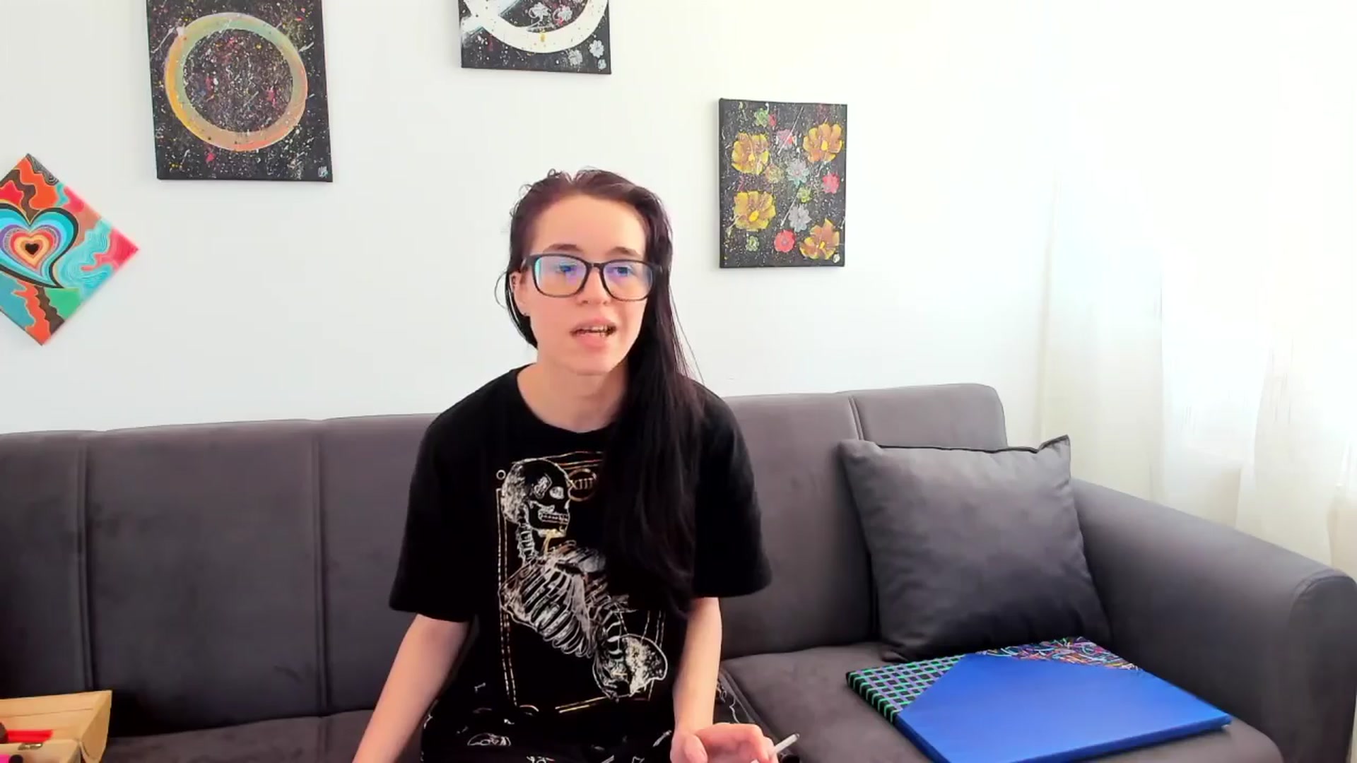 Gallery image thumbnail from NatashaCruise's myfreecams stream on, 04/12/2024, 11:05 image 18 of 20