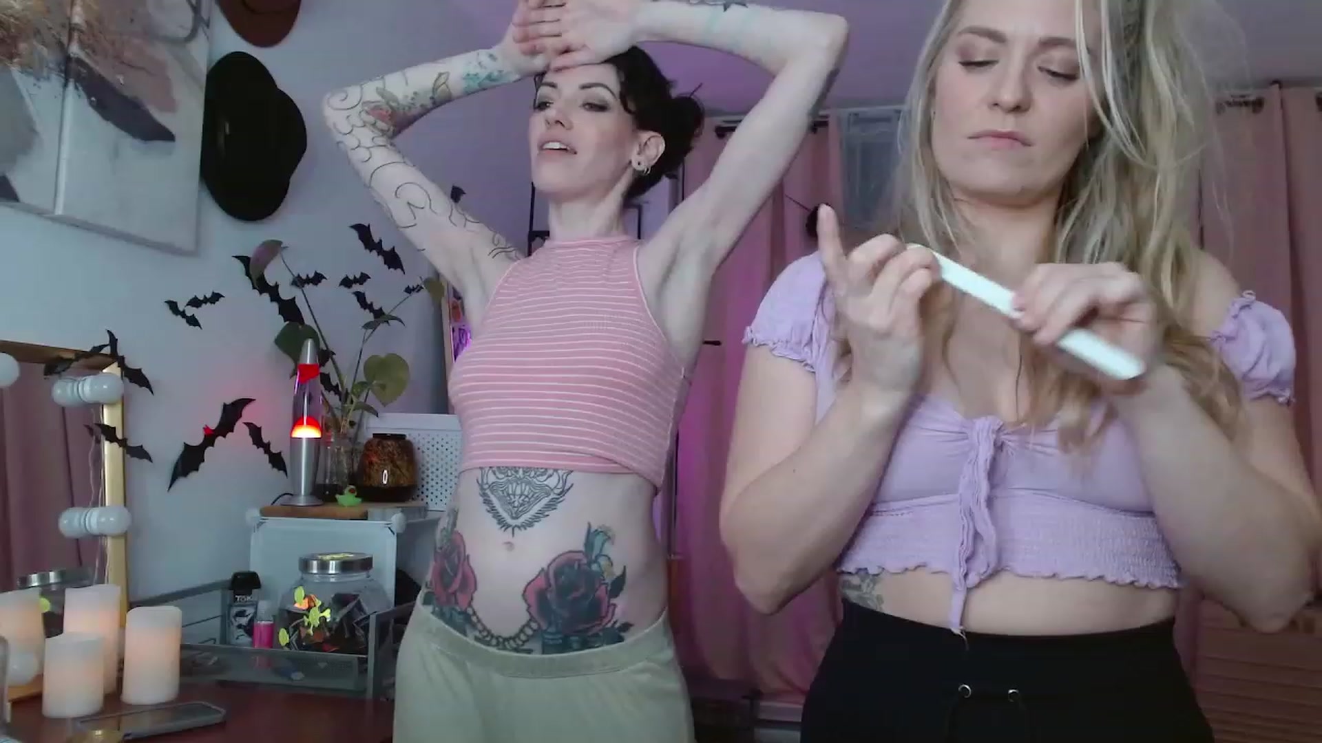 Gallery image thumbnail from NatashaReign's myfreecams stream on, 12/23/2023, 05:49 image 18 of 20
