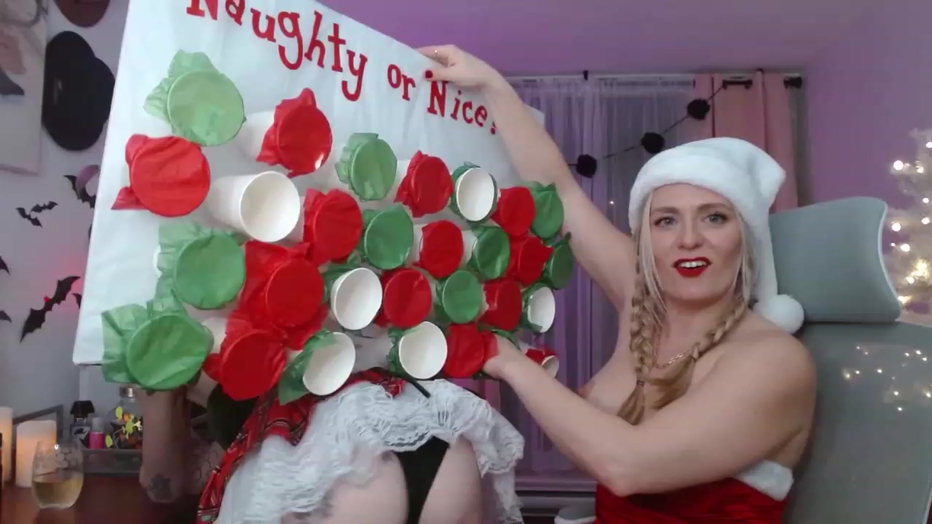 Gallery image thumbnail from NatashaReign's myfreecams stream on, 12/24/2023, 06:14 image 16 of 20