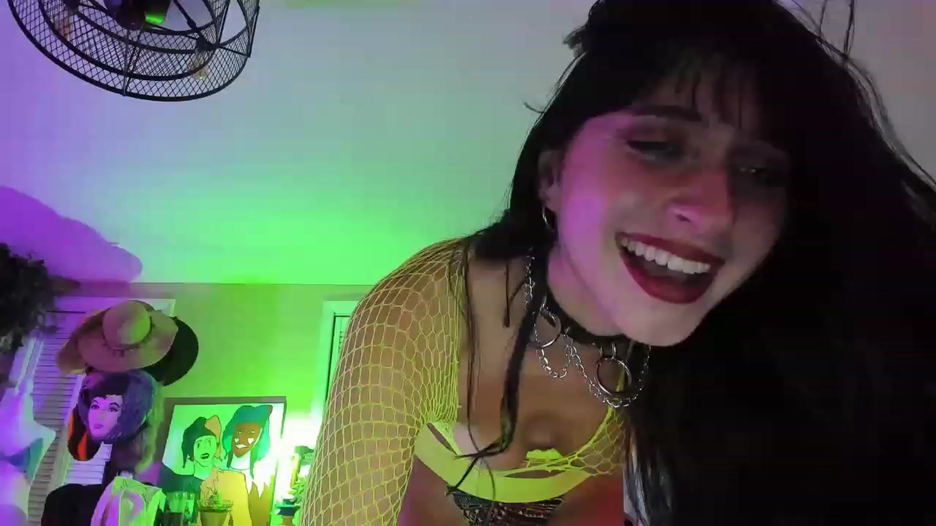 Gallery image thumbnail from NatashaSexxx's myfreecams stream on, 06/04/2023, 09:07 image 12 of 20